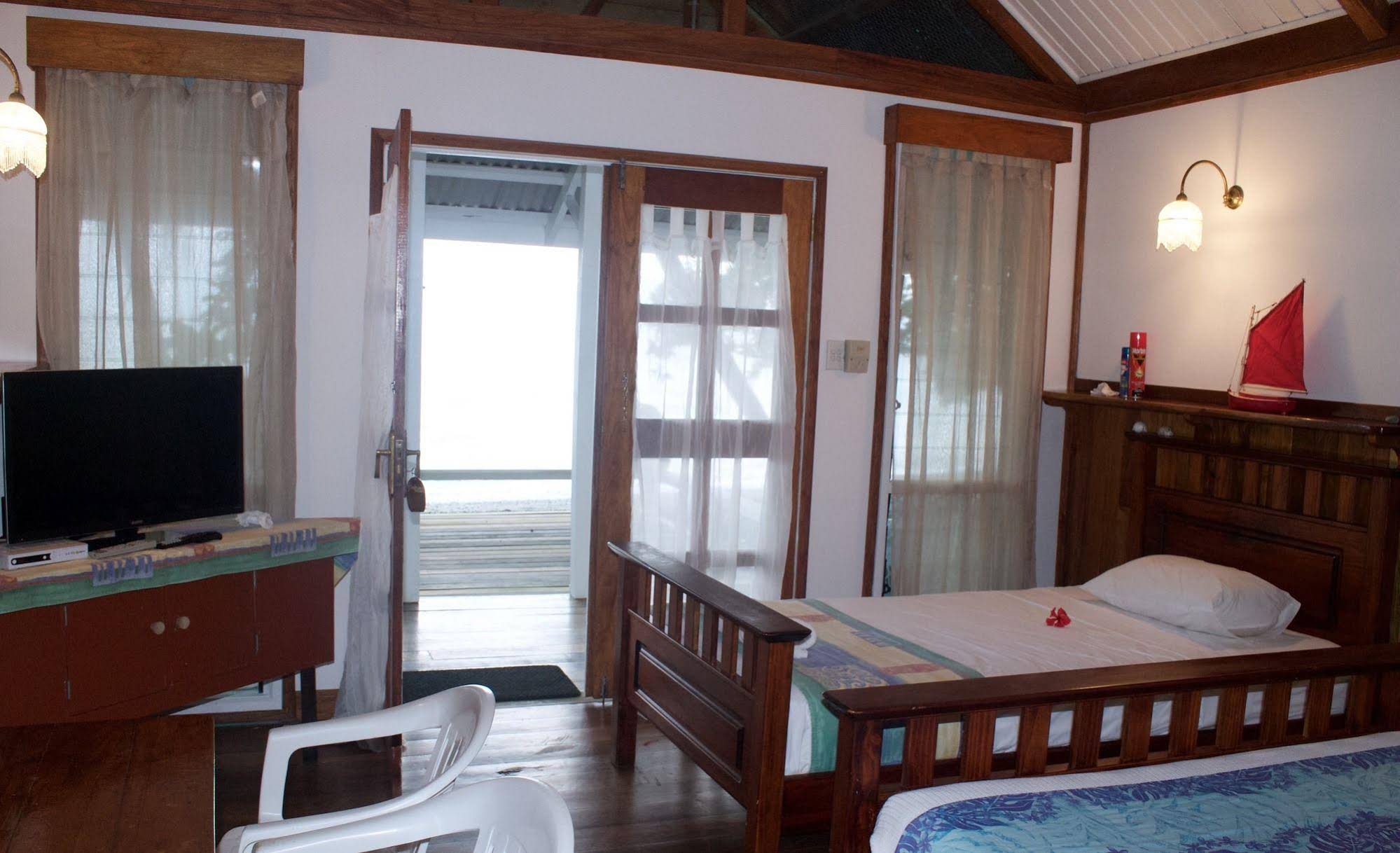 Driftwood Resort