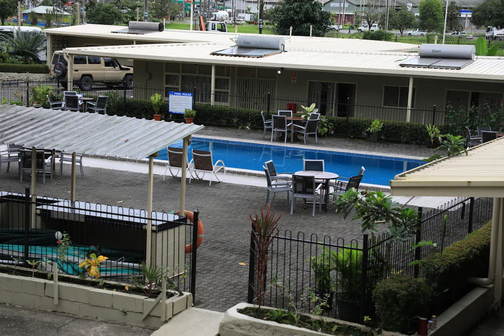 Huon Gulf Hotel and Apartments