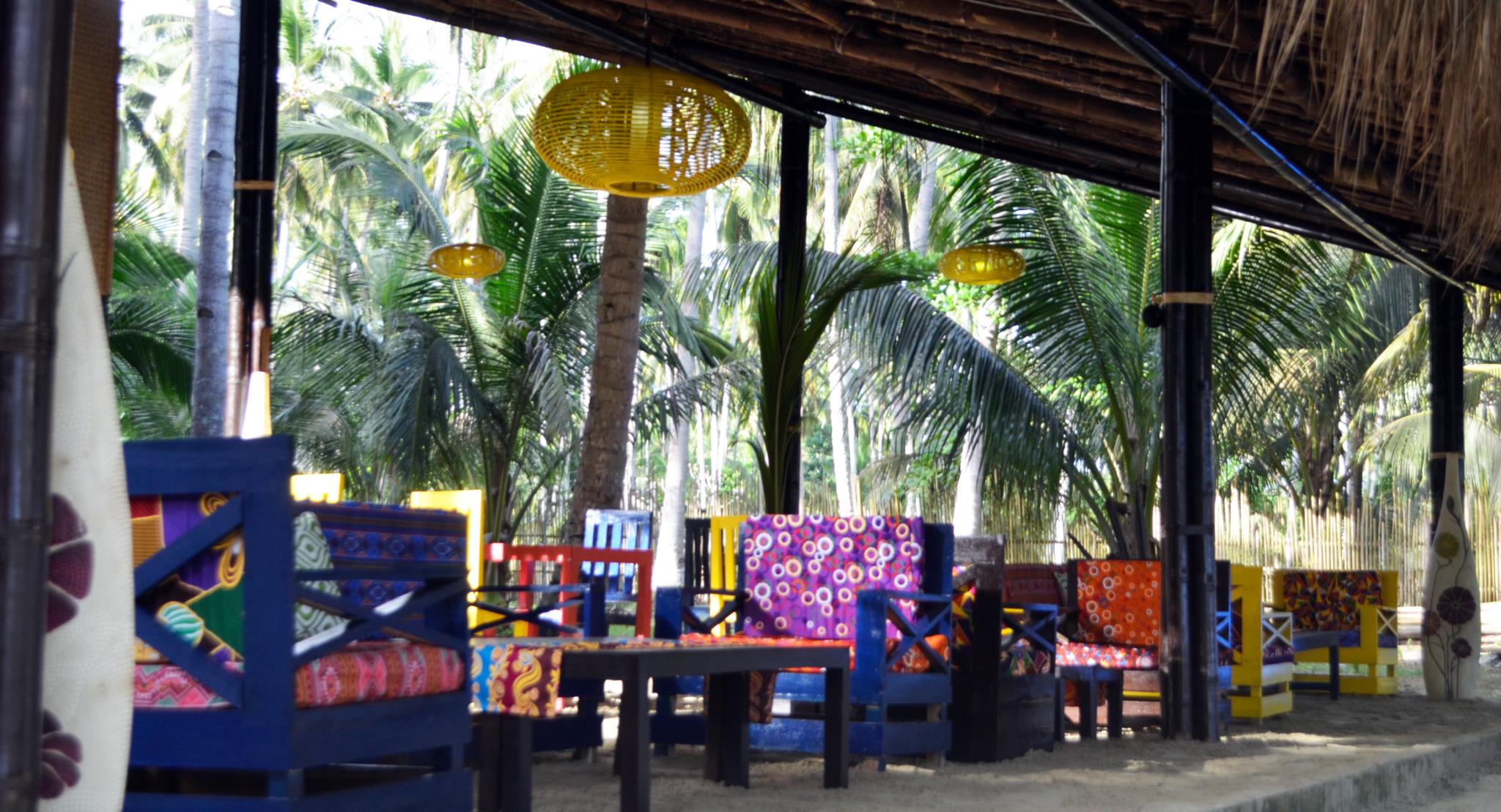 Peace & Love Beach Club