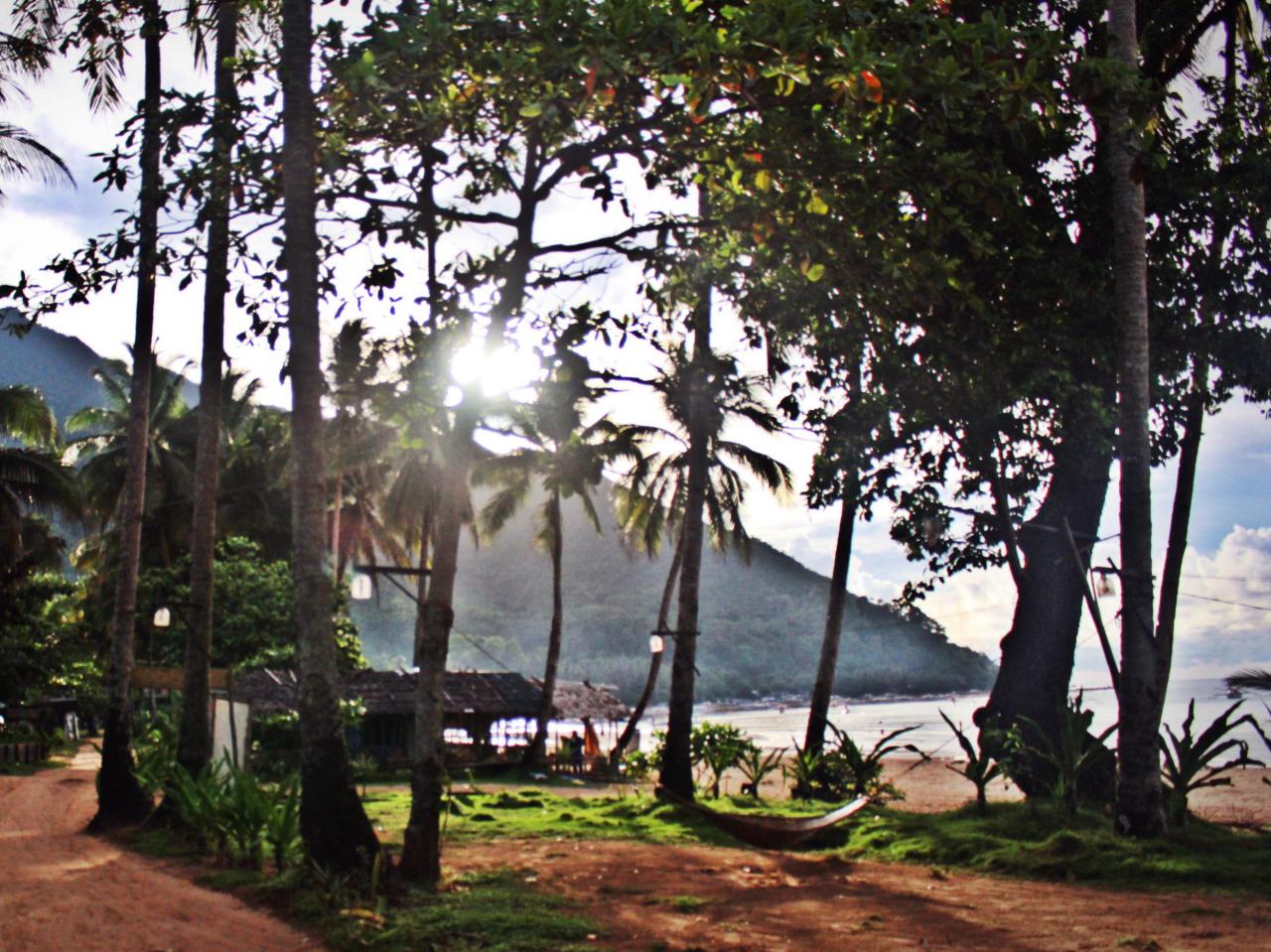 Hill Myna Beach Cottages