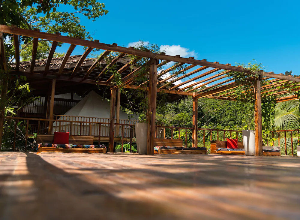 Beso Hilltop Retreat