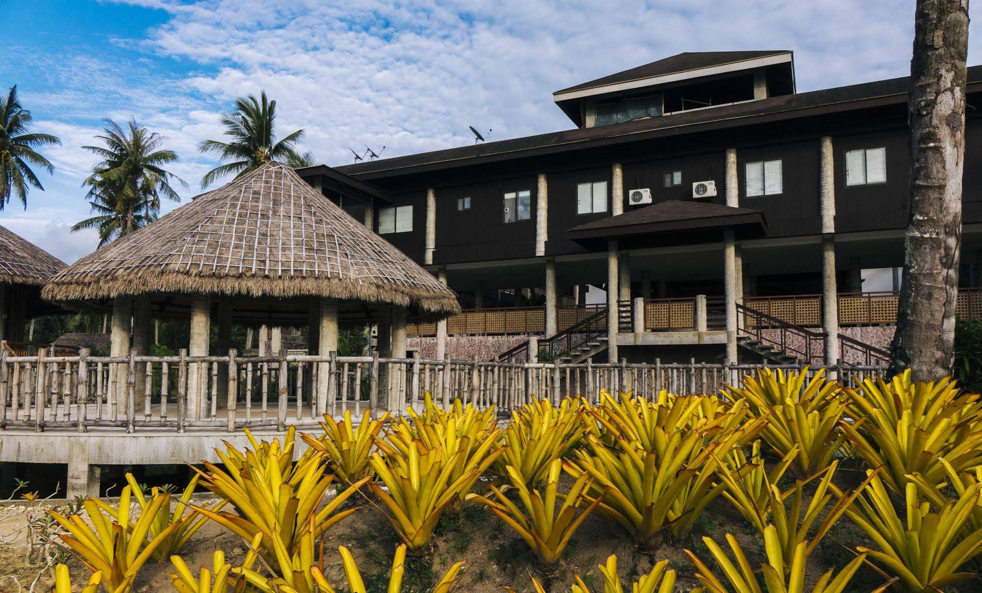 Club Agutaya Resort