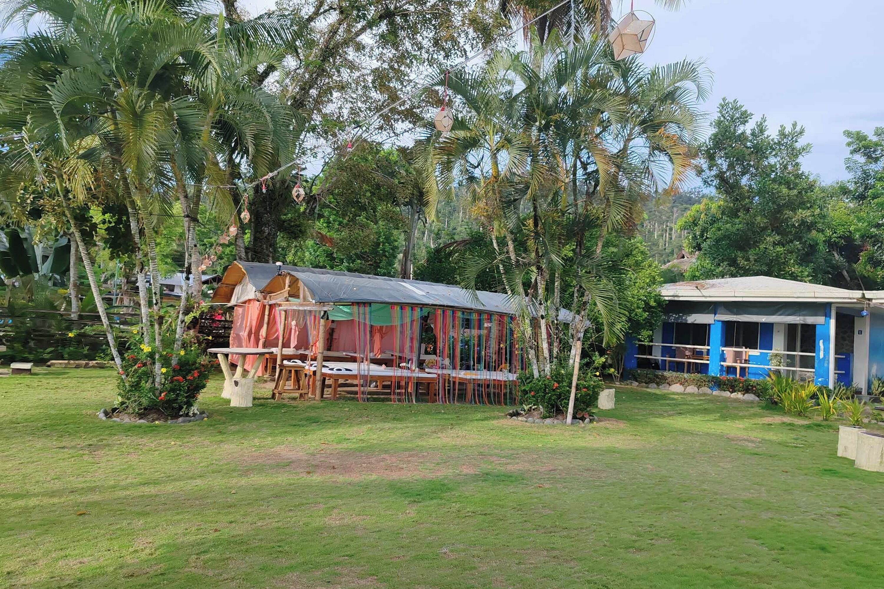 Summer Homes Beach Resort & Cottages