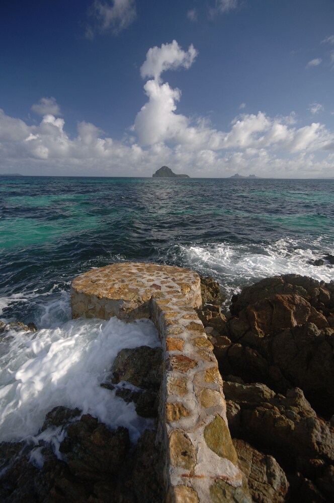 Noanoa Private Island Estate