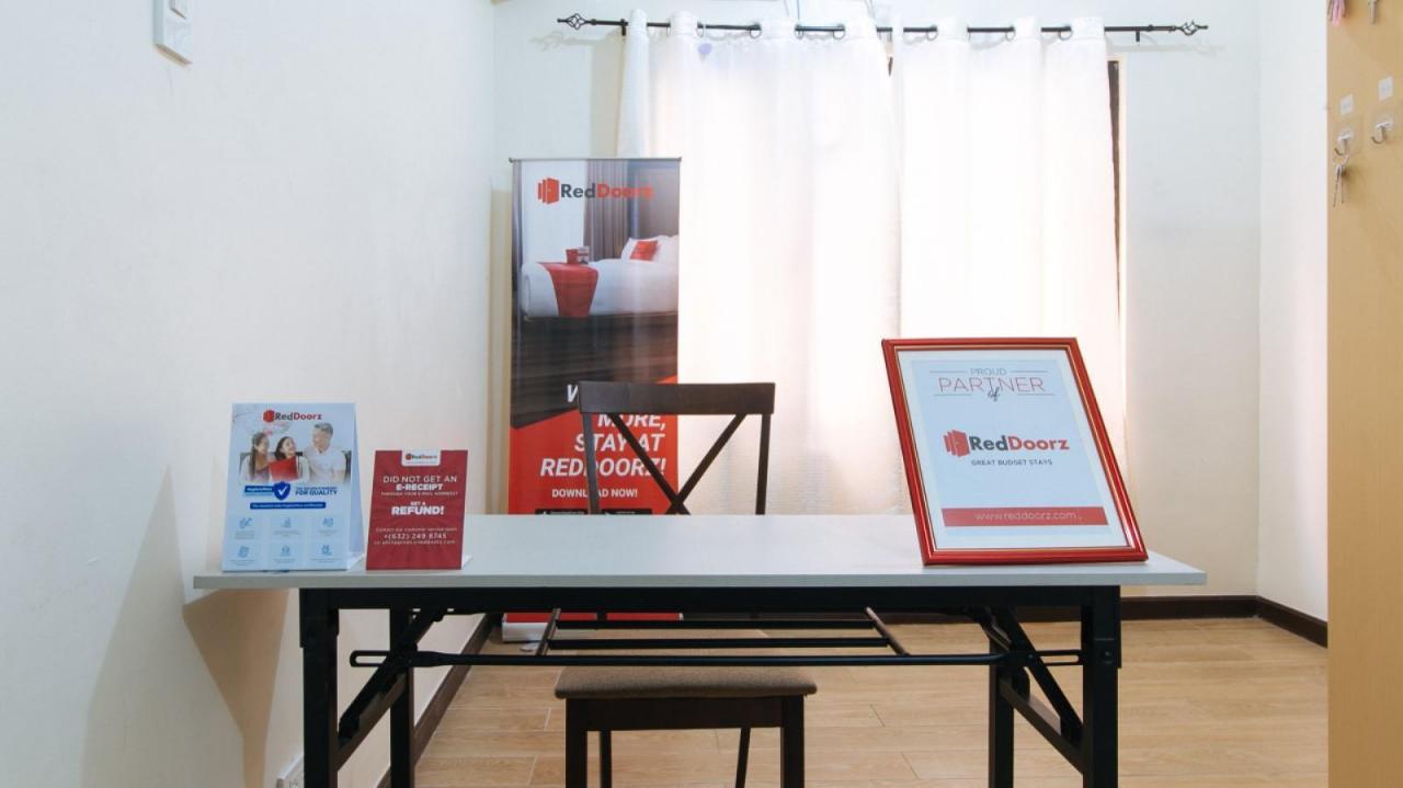 Reddoorz Plus @ Costa Roca Balamban