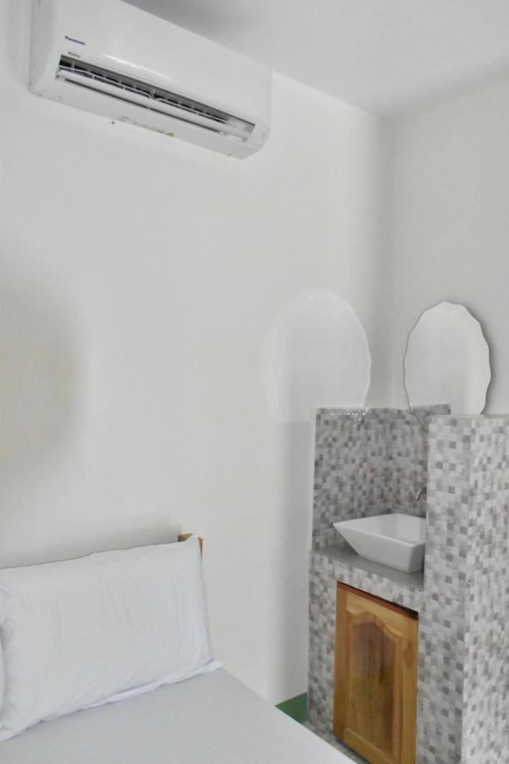Charlina Inn