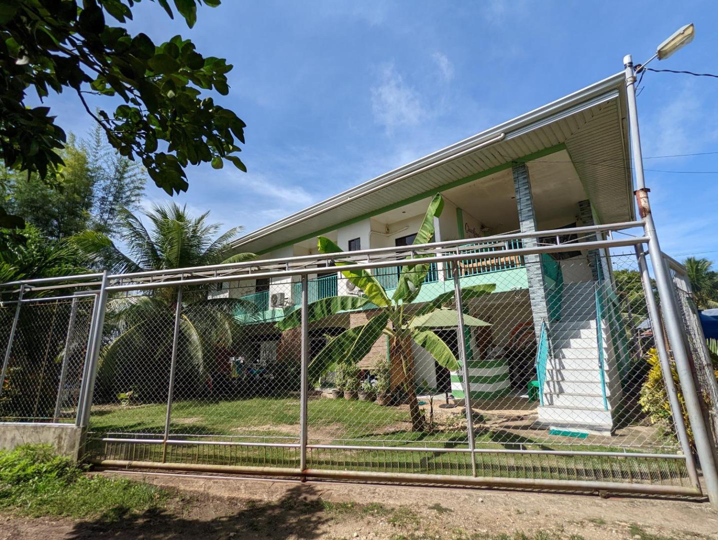 Charlina Inn