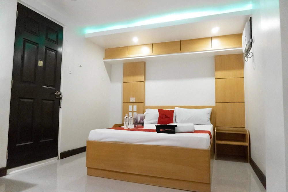 El Rancho Hotel Alabang by RedDoorz