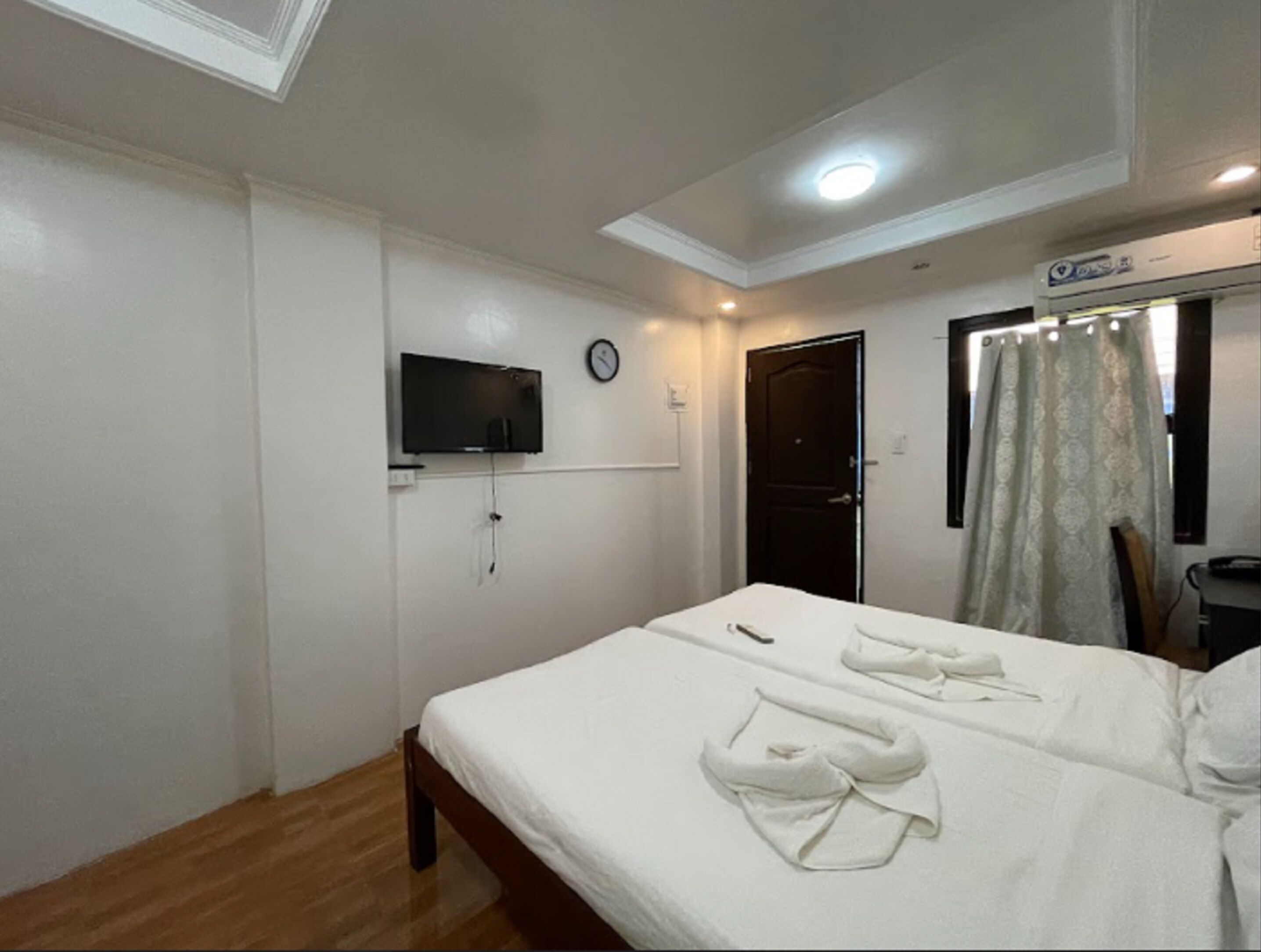 Pilot Hotel Powered By Cocotel