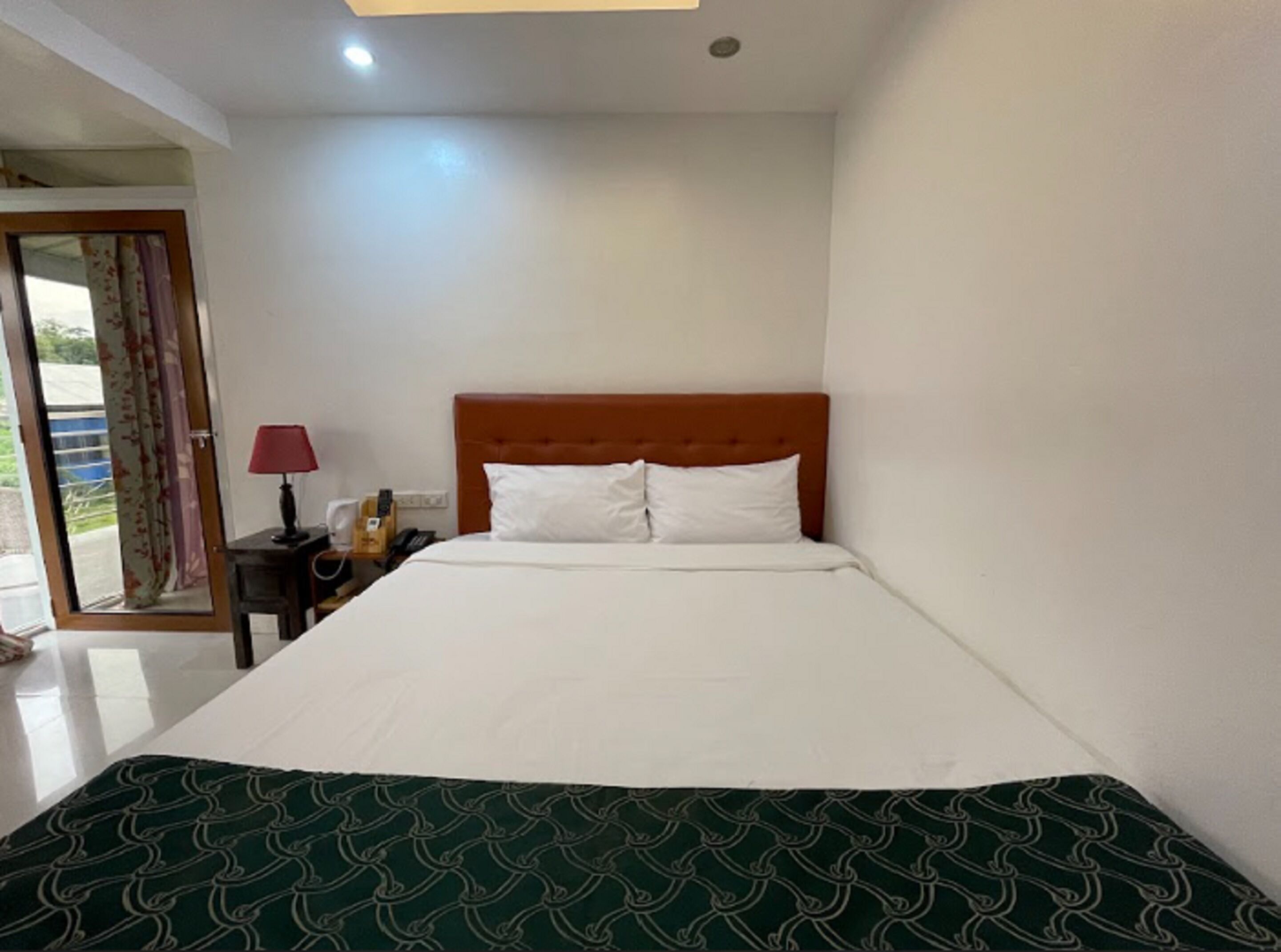 Pilot Hotel Powered By Cocotel