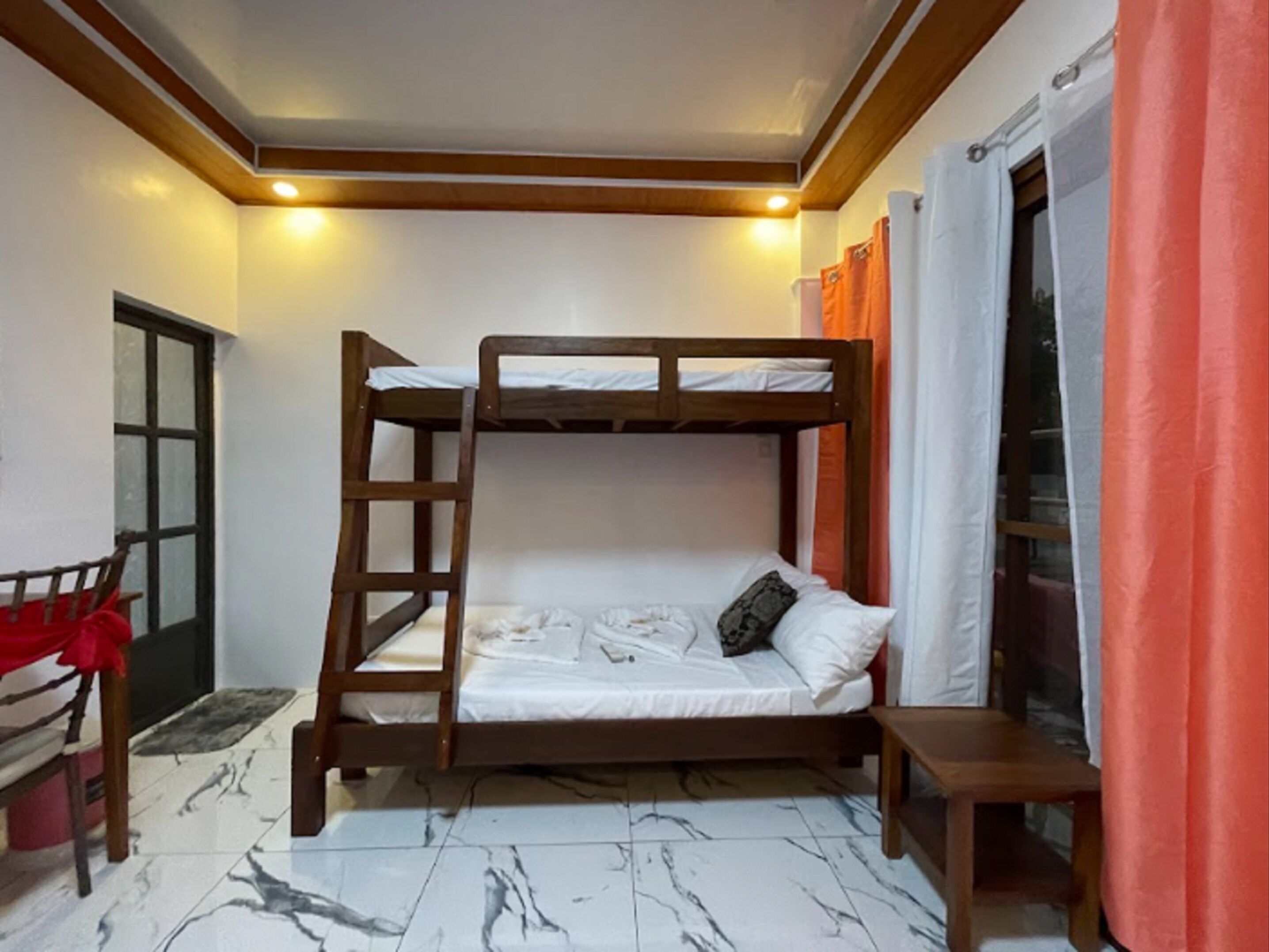 Pilot Hotel Powered By Cocotel