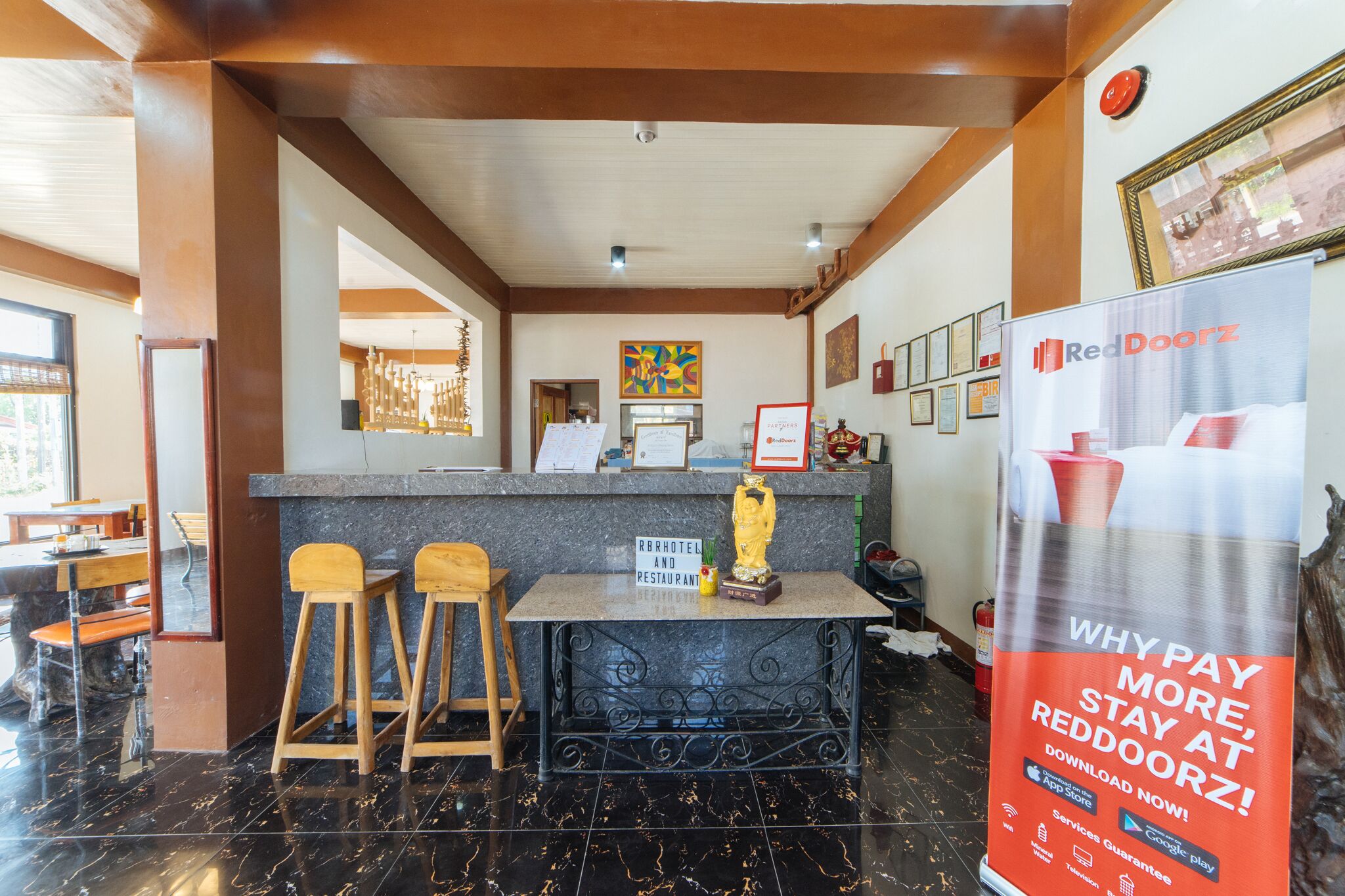 RBR Hotel and Restaurant by RedDoorz