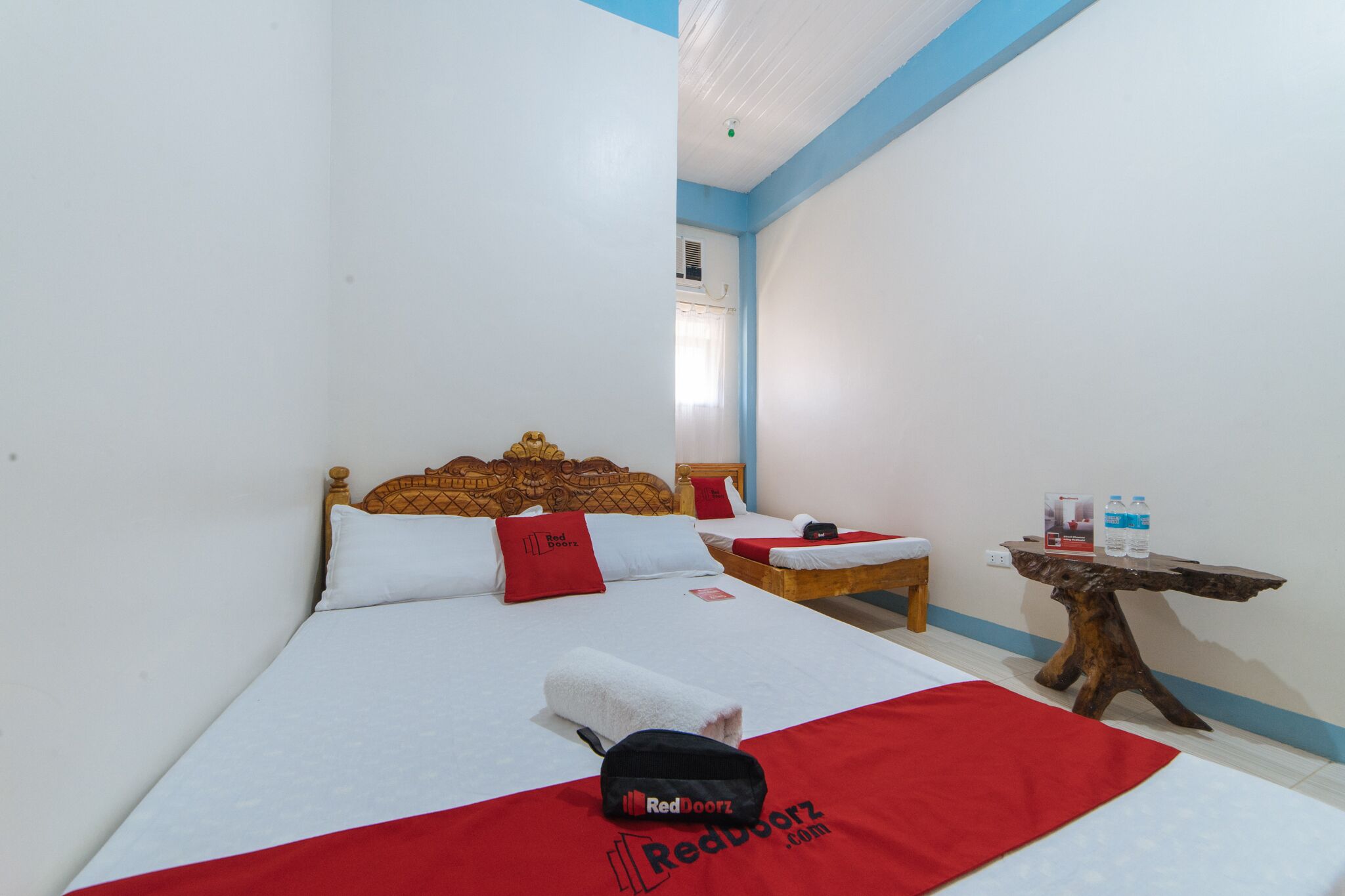 RBR Hotel and Restaurant by RedDoorz
