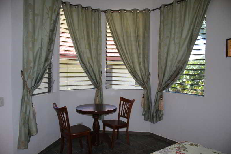 Meili Beach Resort