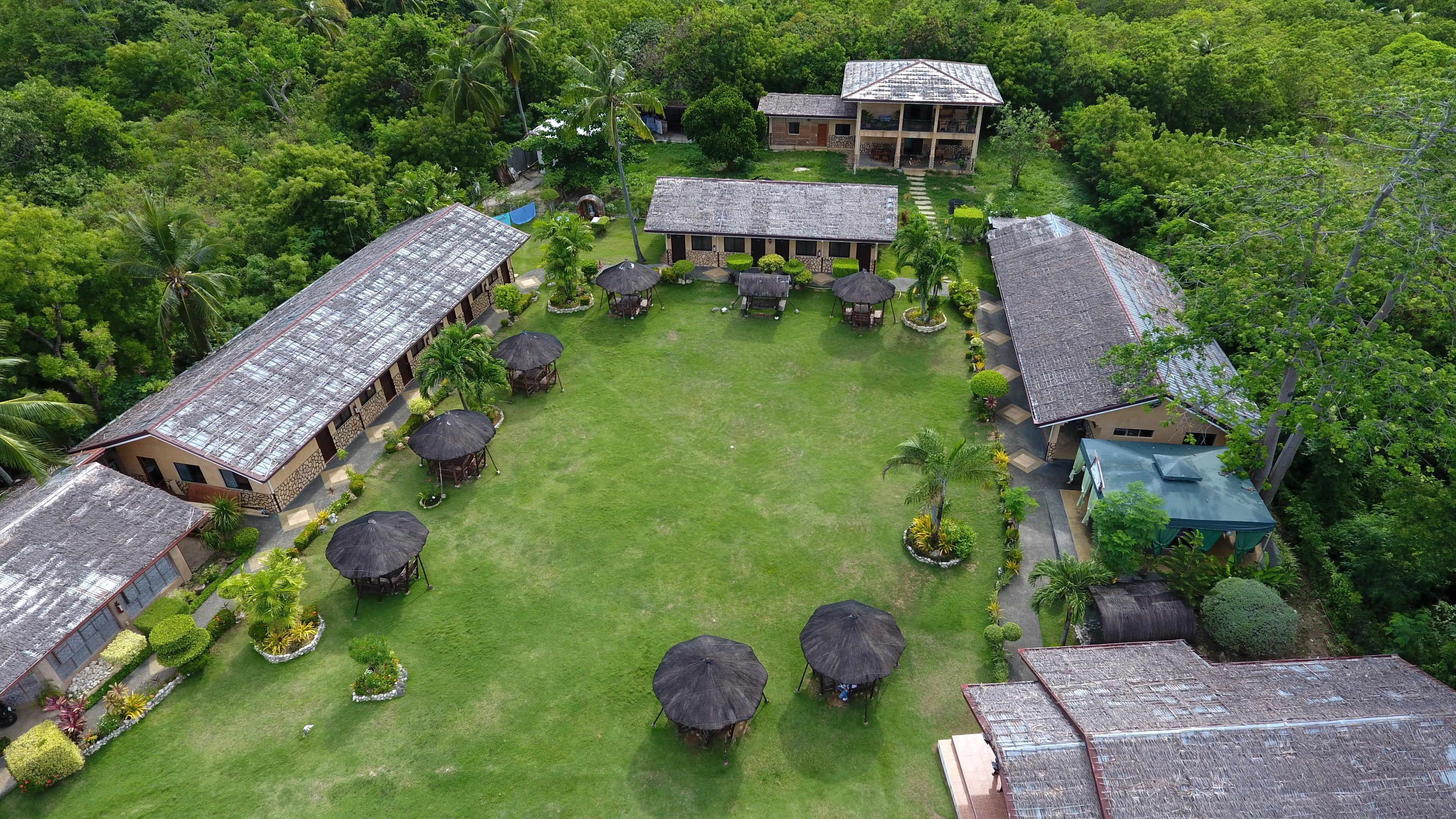 Parrot Paradise Resort