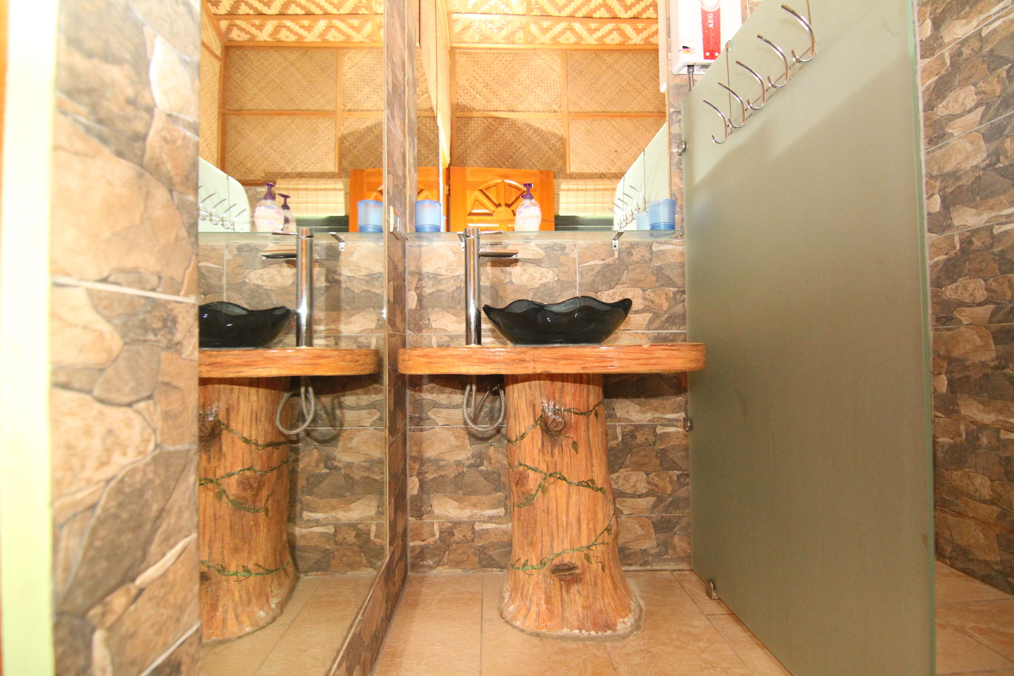 Parrot Paradise Resort