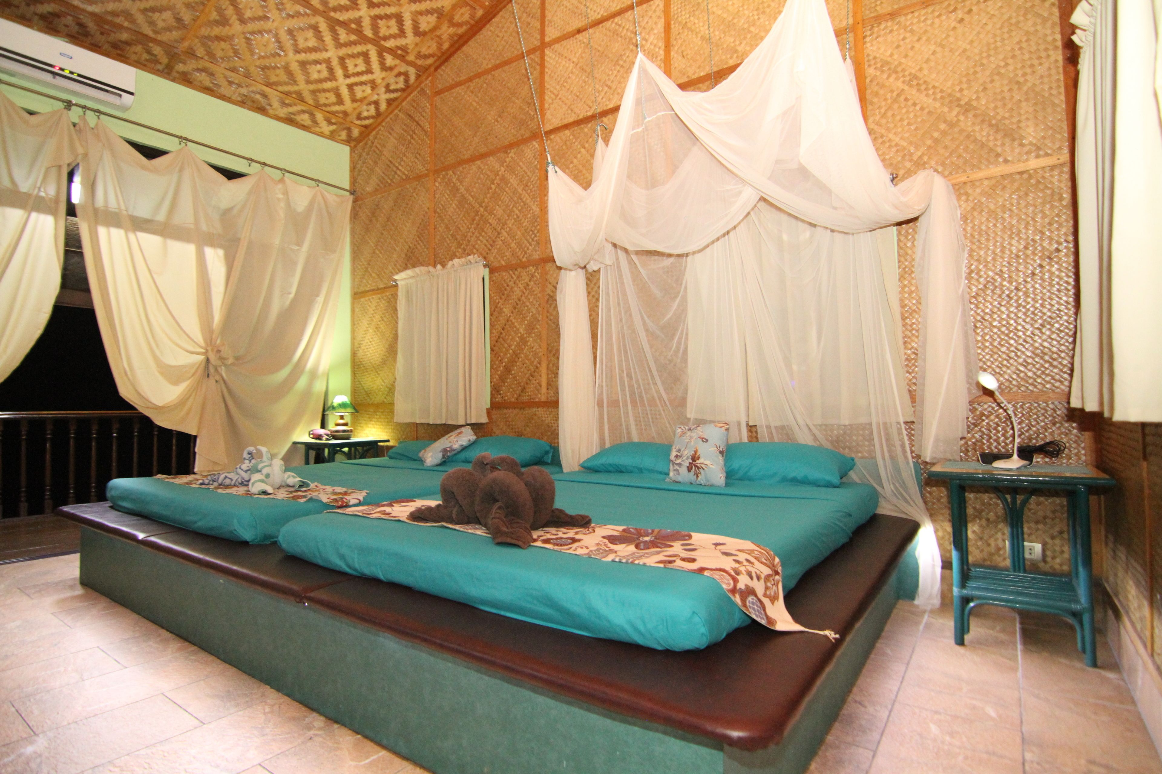 Parrot Paradise Resort