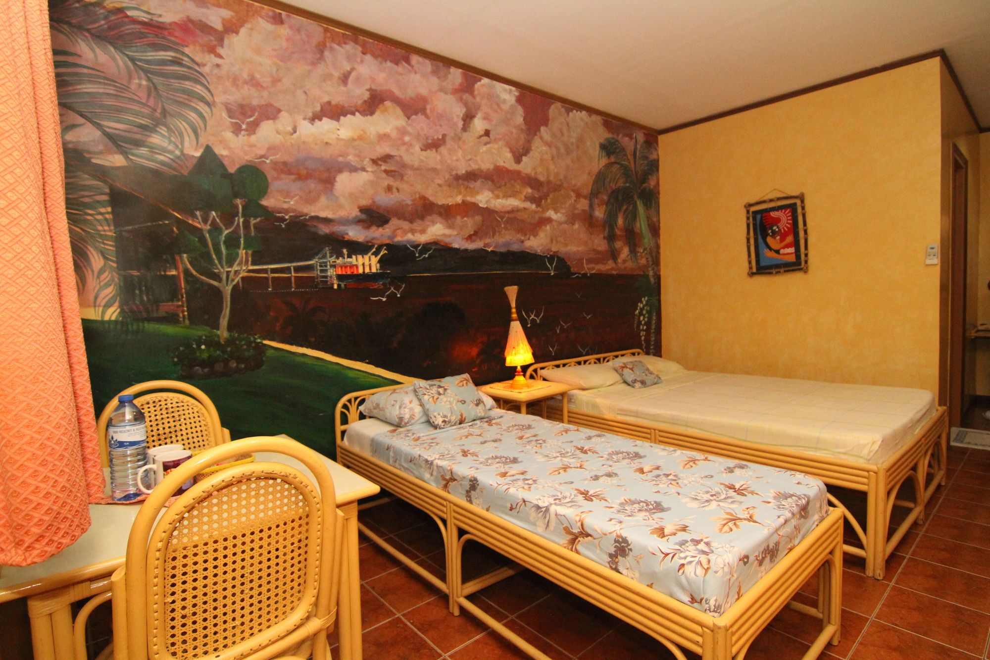 Parrot Paradise Resort