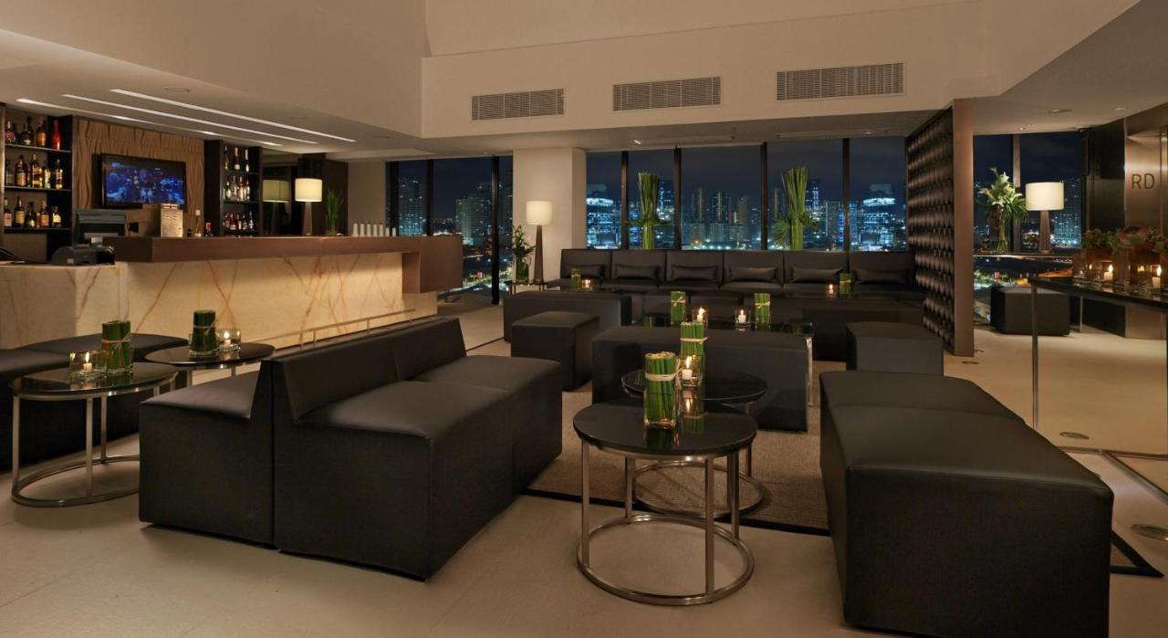 Seda Bonifacio Global City