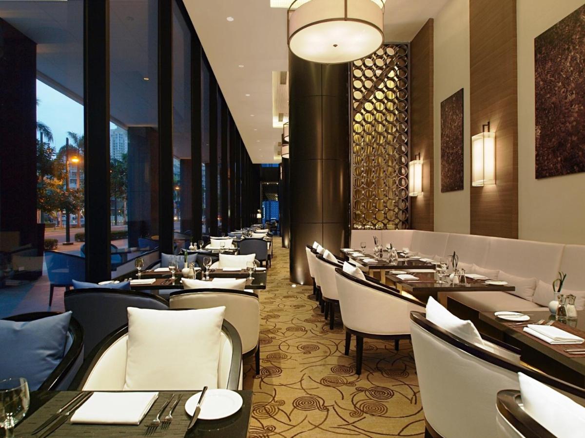 Seda Bonifacio Global City