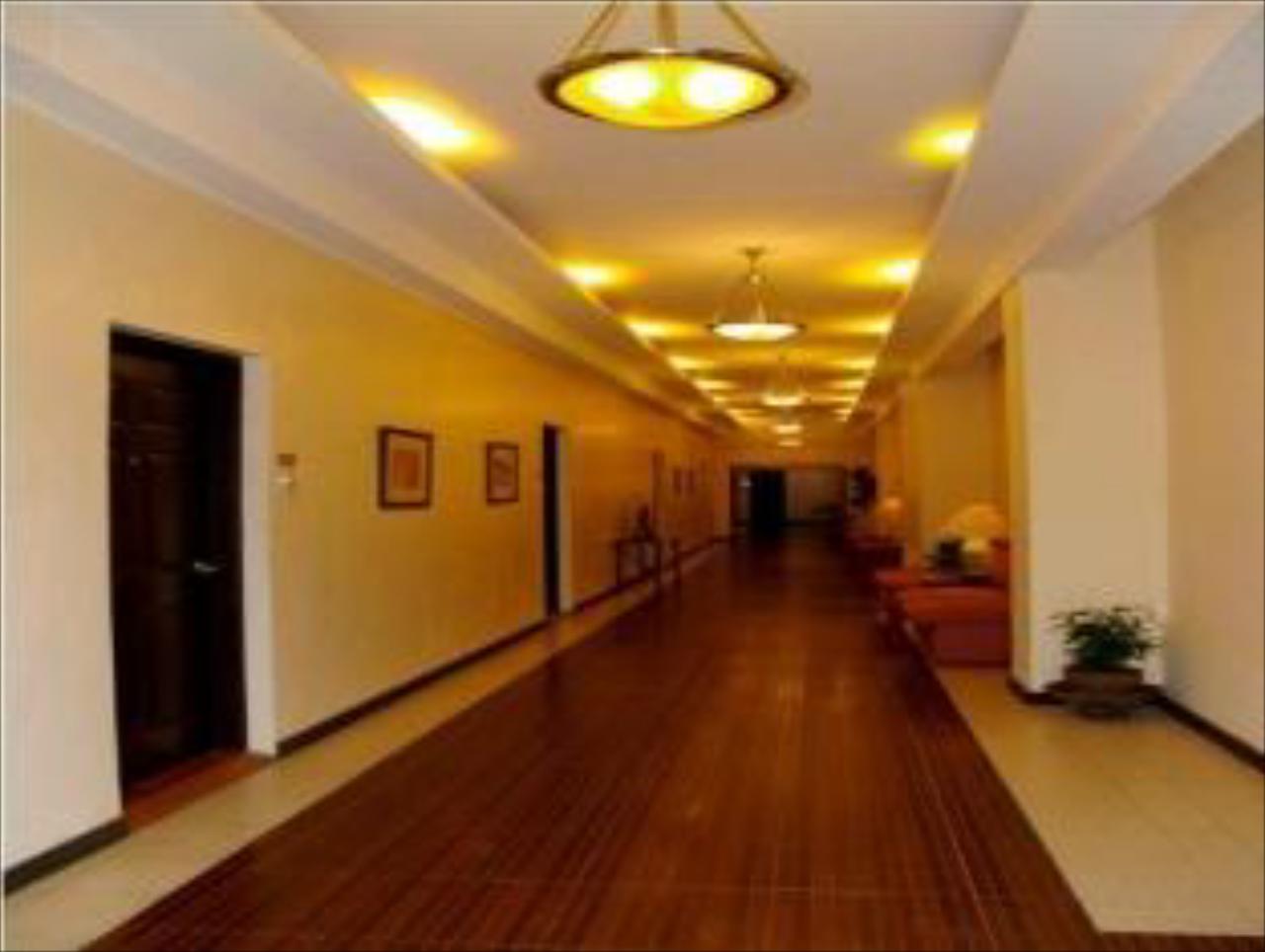 Royale Tagaytay Country Club