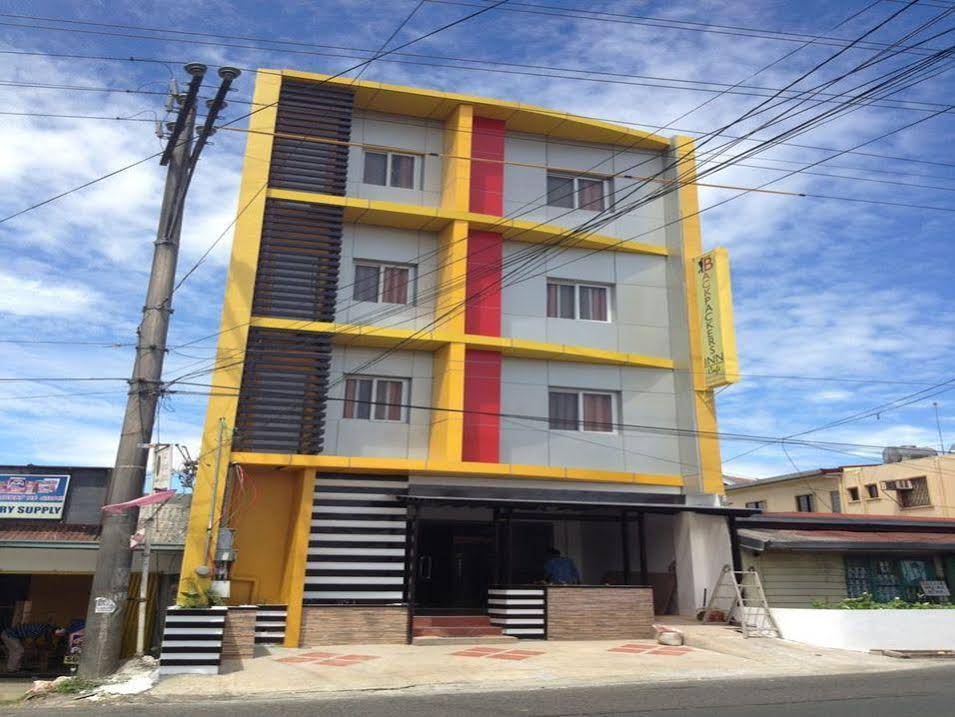 D-Zone Backpackers Inn - Hostel