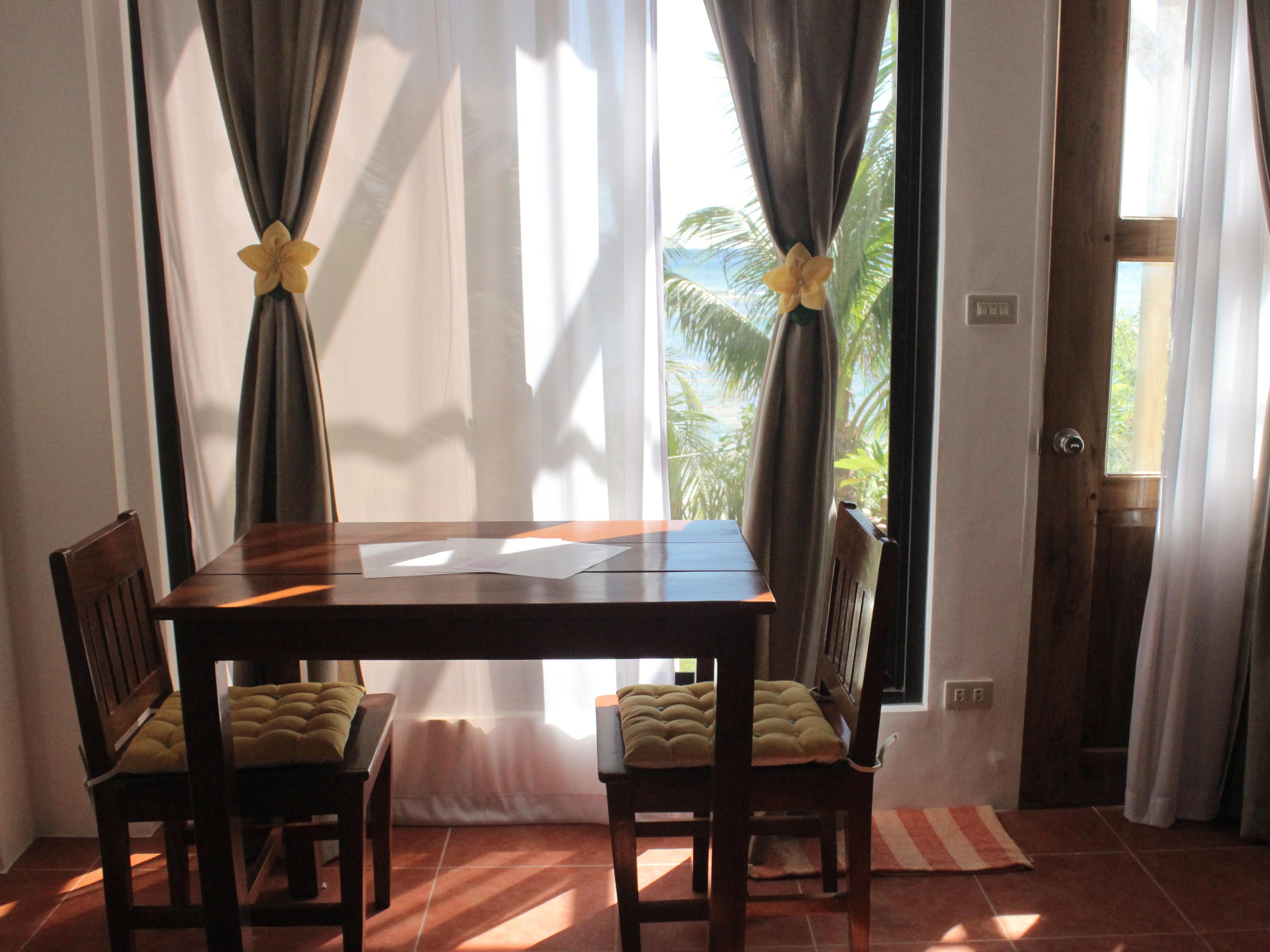 Island View Beachfront Resort