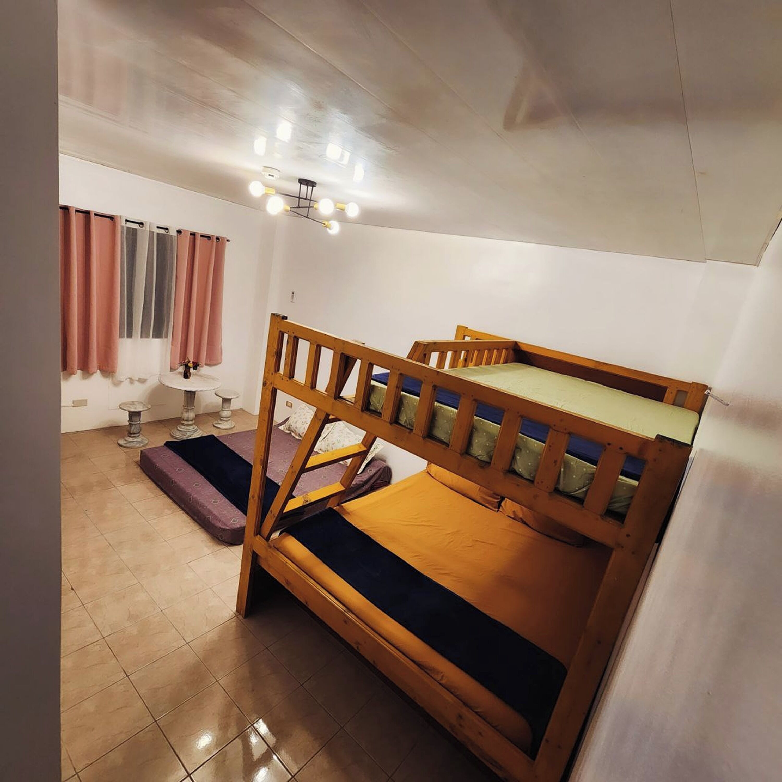 Pertible Beach Resort
