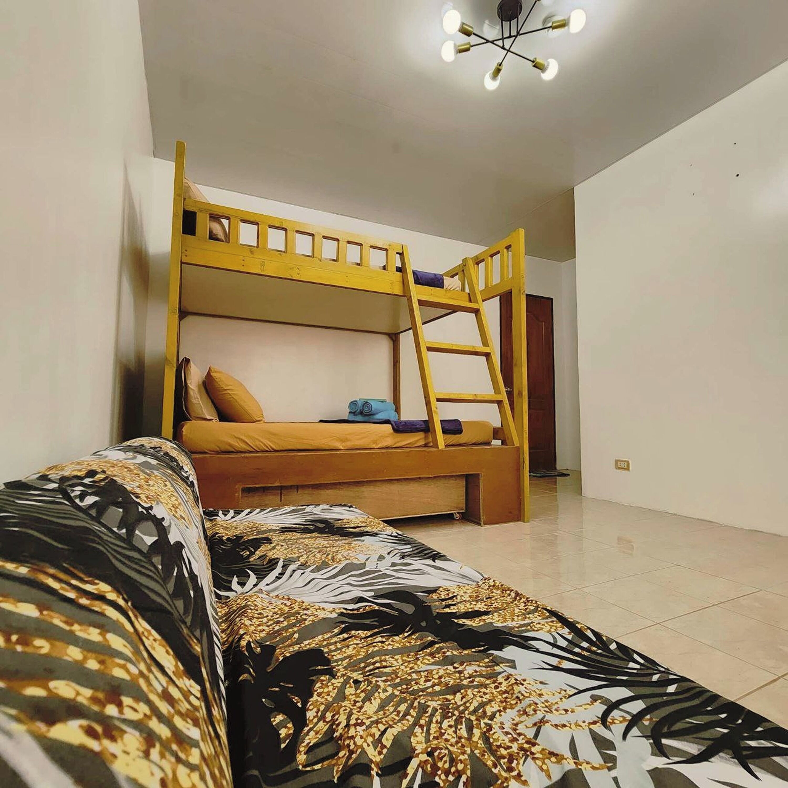 Pertible Beach Resort
