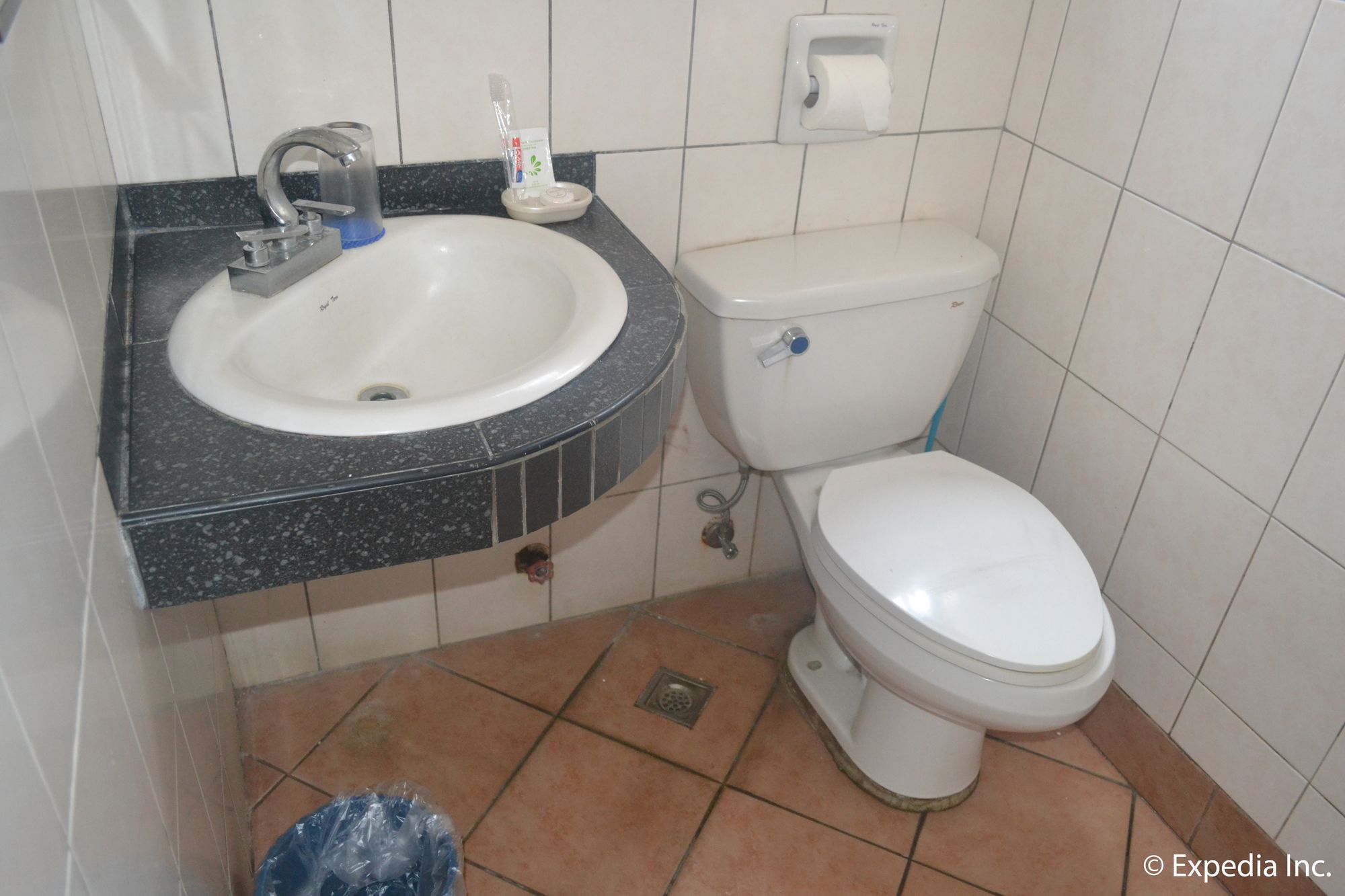Apartelle Royal