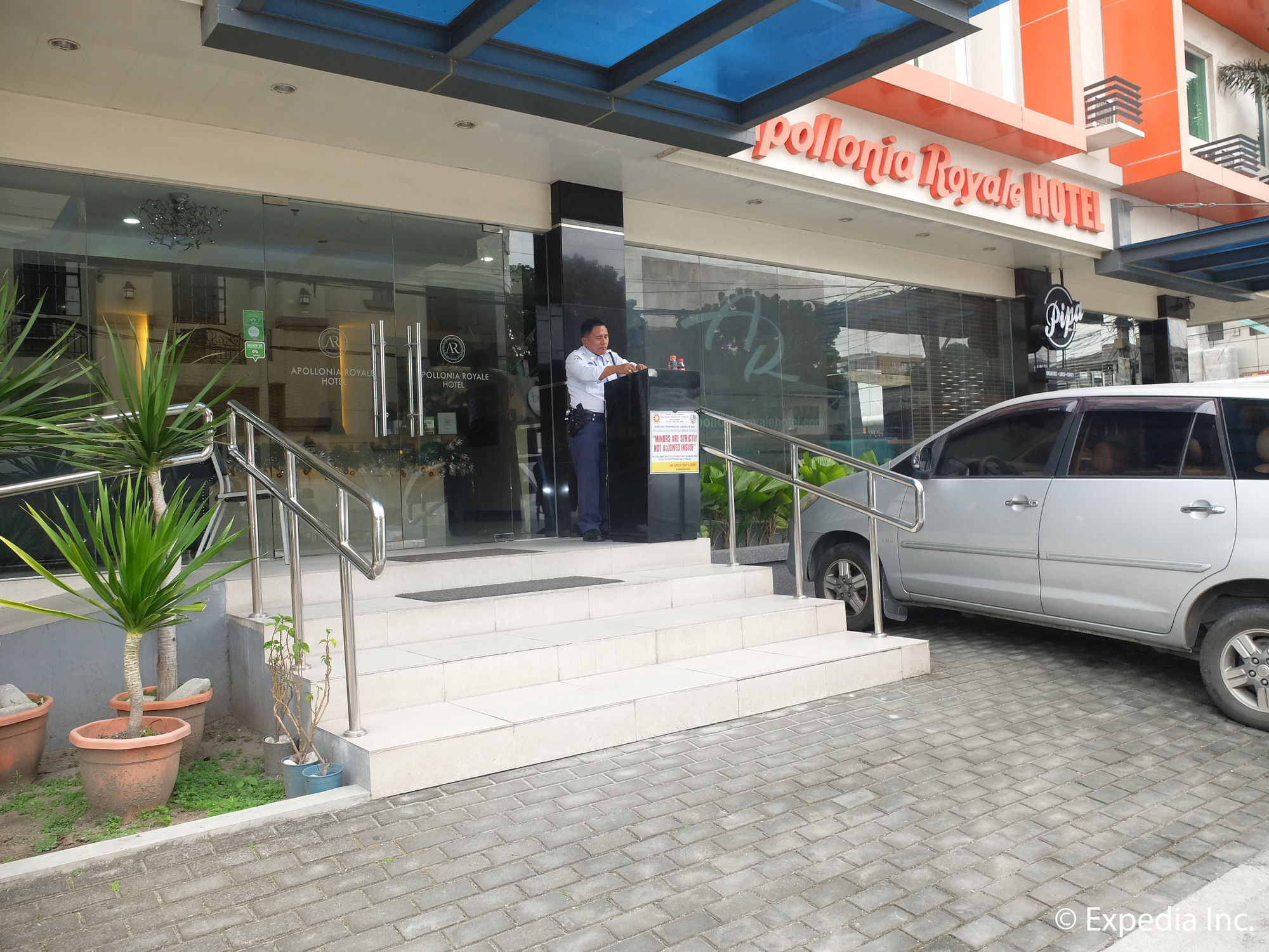 Apollonia Royale Hotel