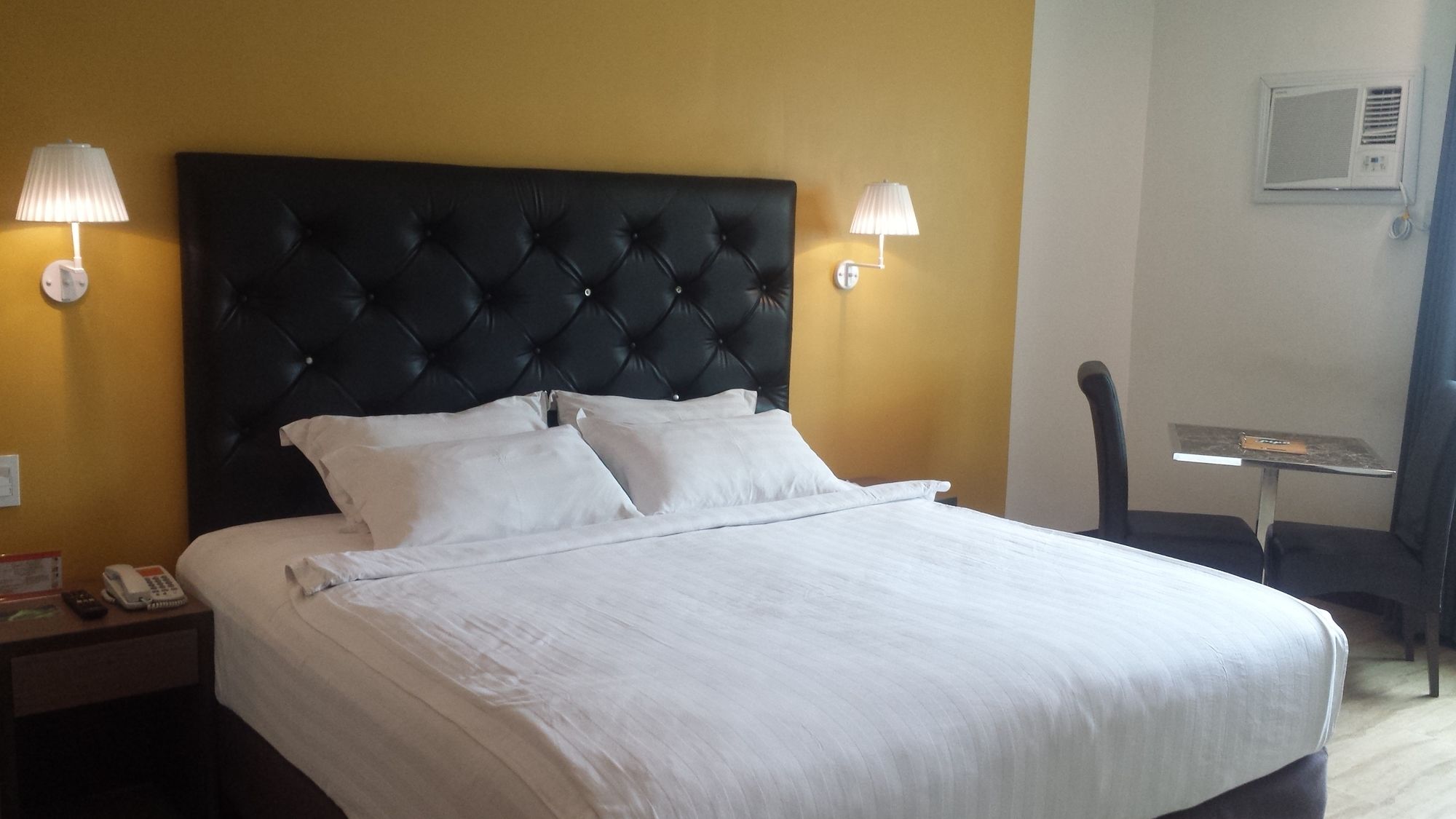 Apollonia Royale Hotel