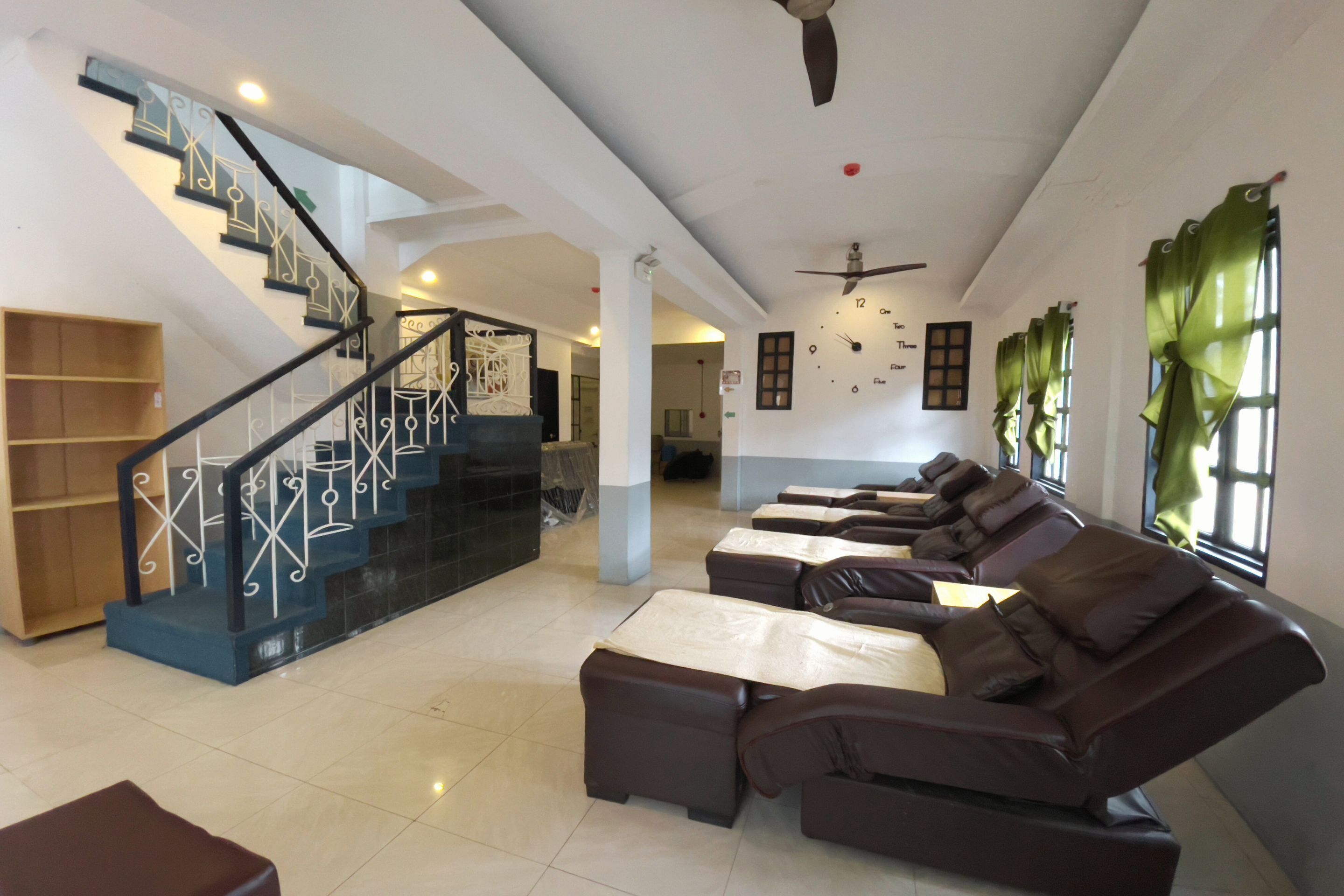Bluewing Hotel Angeles Powered by Cocotel