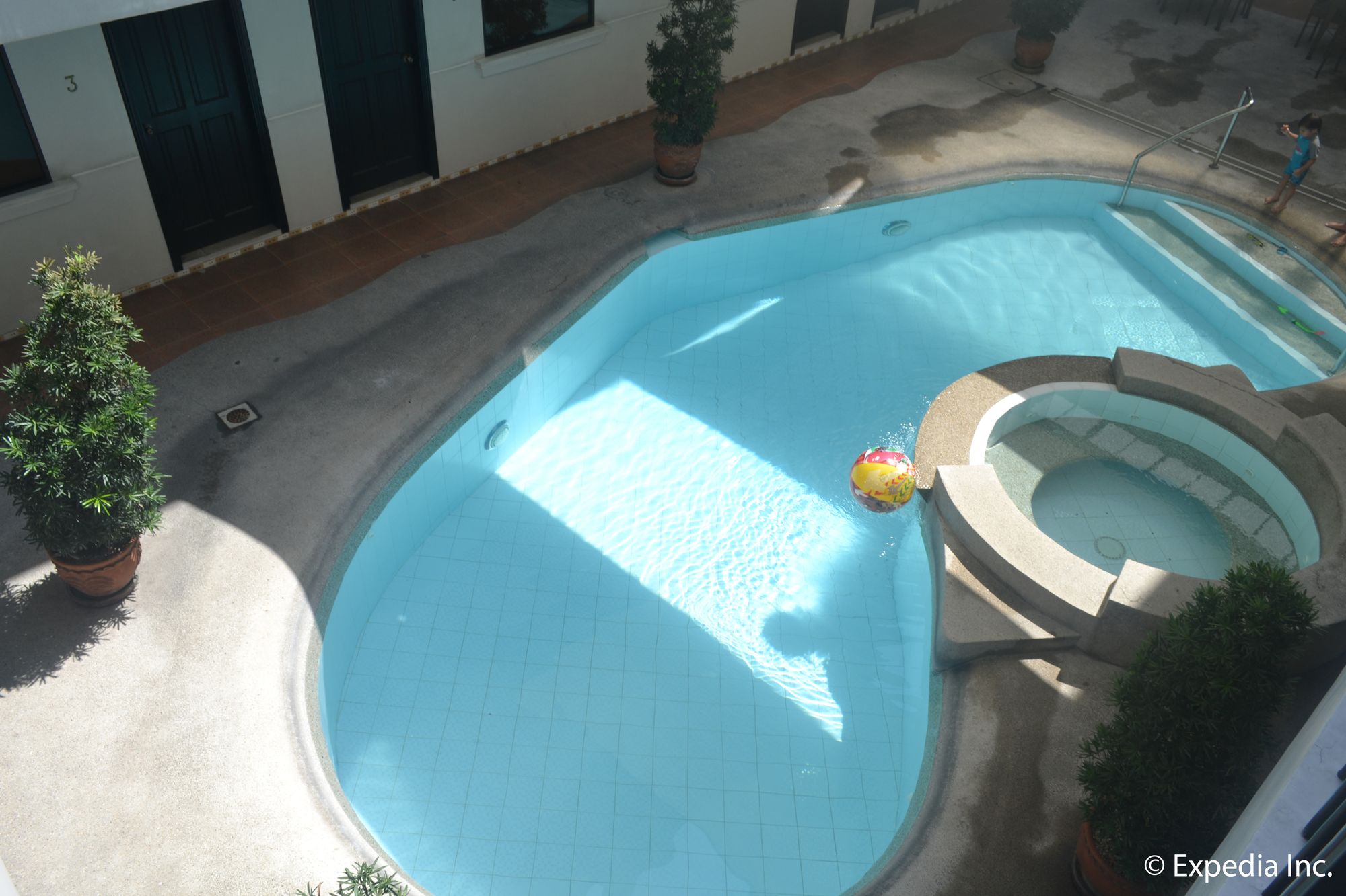 Boomerang Hotel