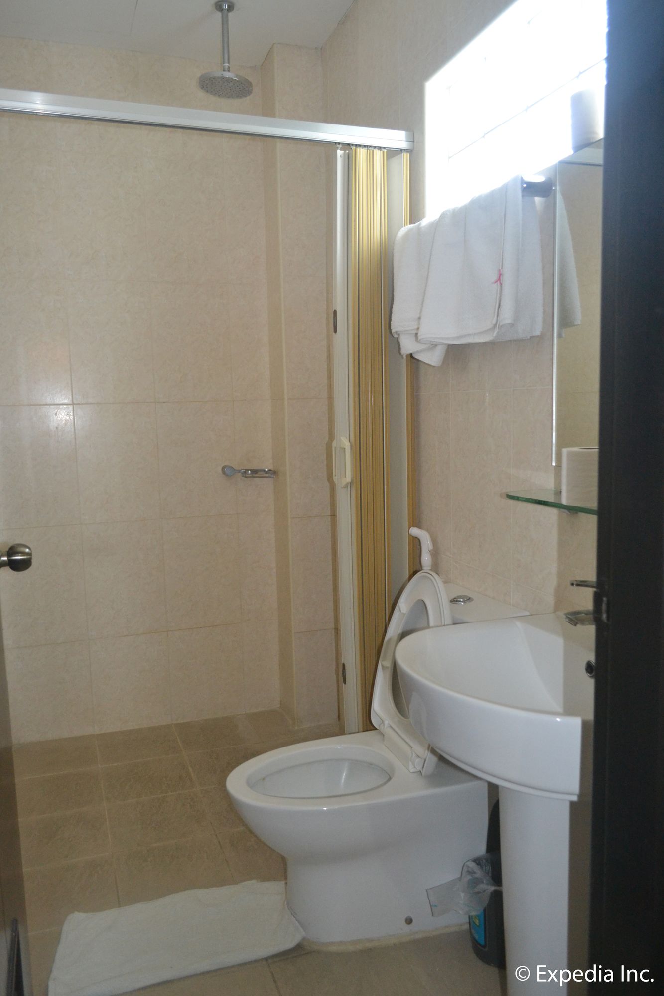 Boomerang Hotel