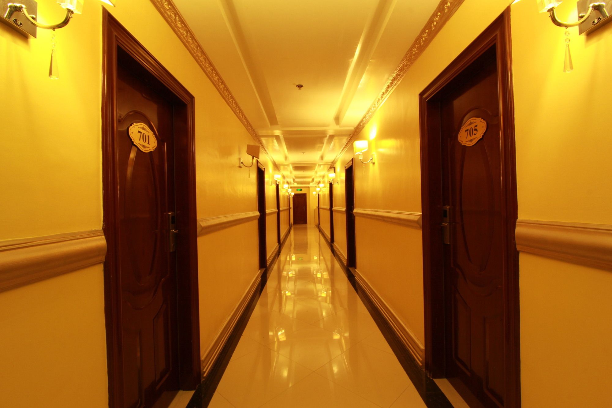 Clark Imperial Hotel