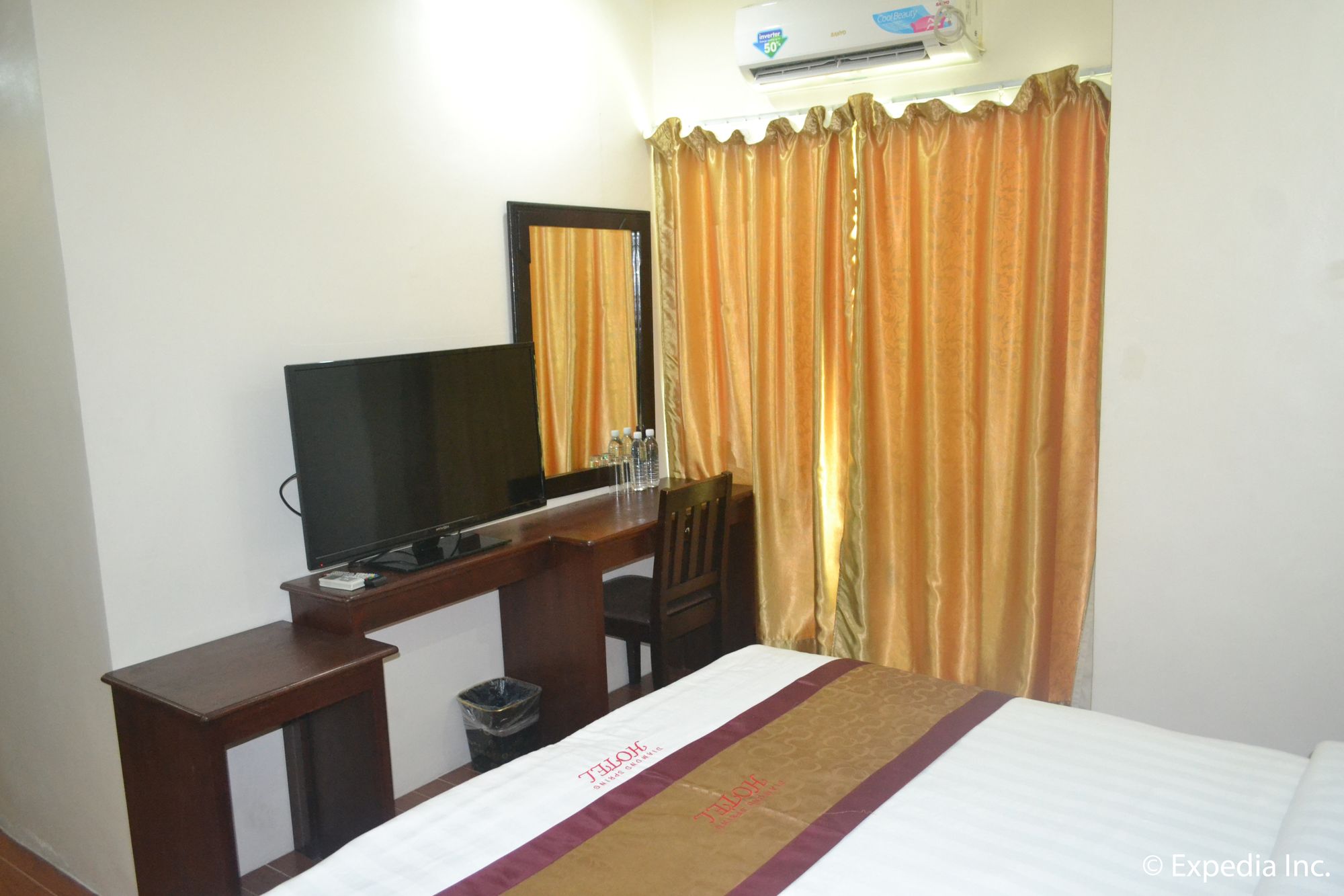 Diamond Spring Hotel