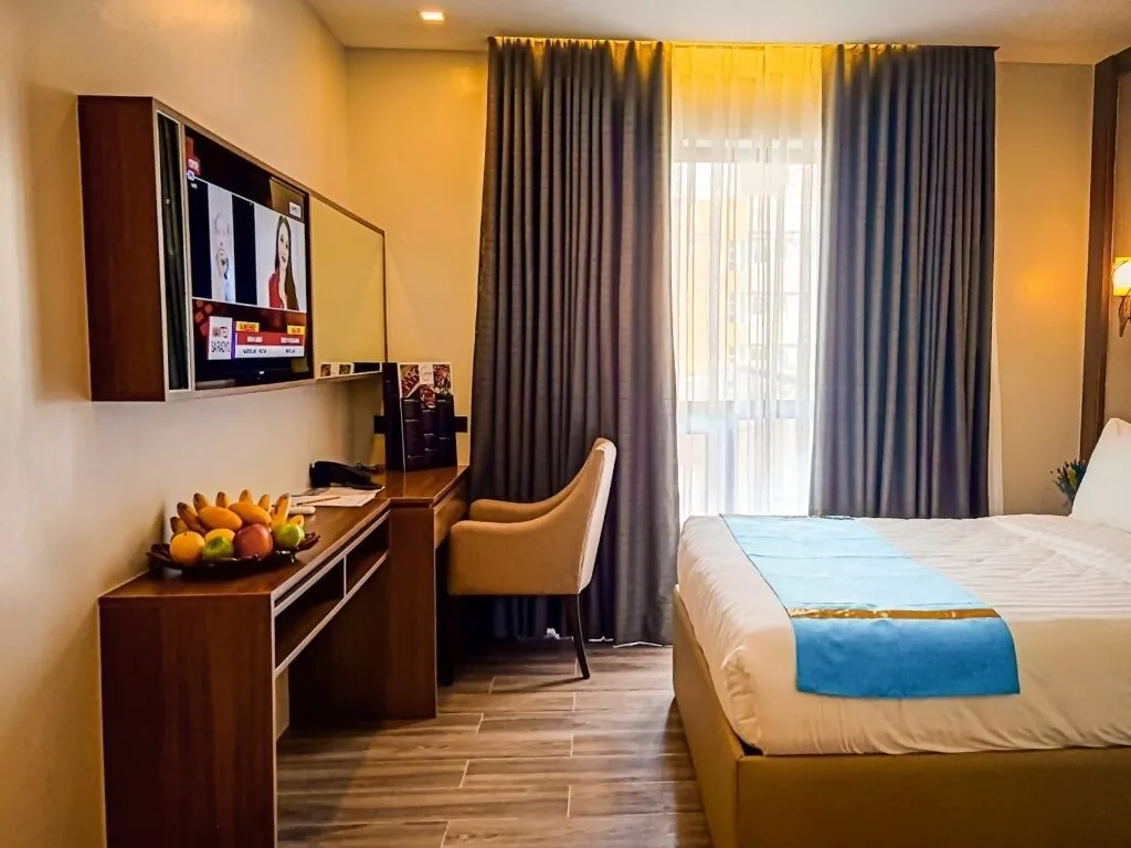 El Vistra Hotel Angeles