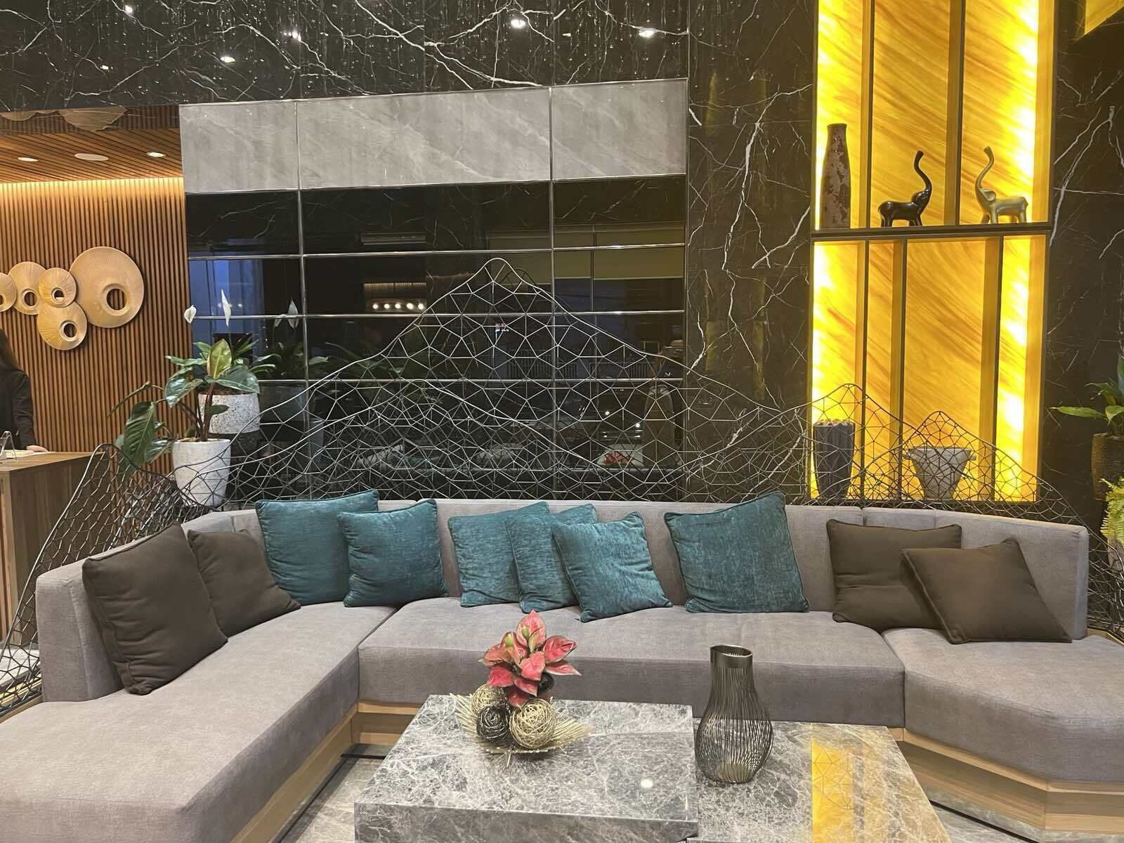 El Vistra Hotel Angeles
