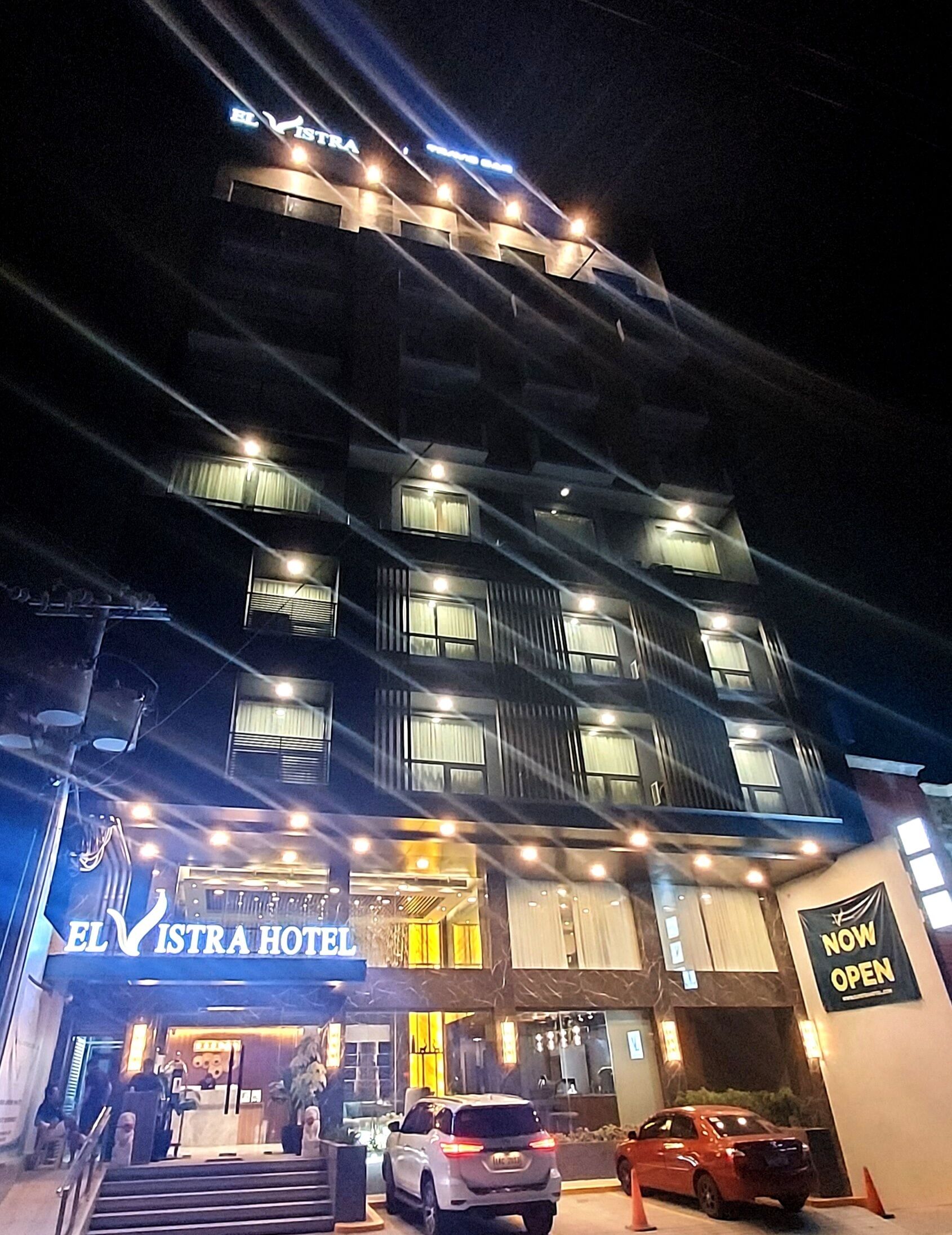 El Vistra Hotel Angeles