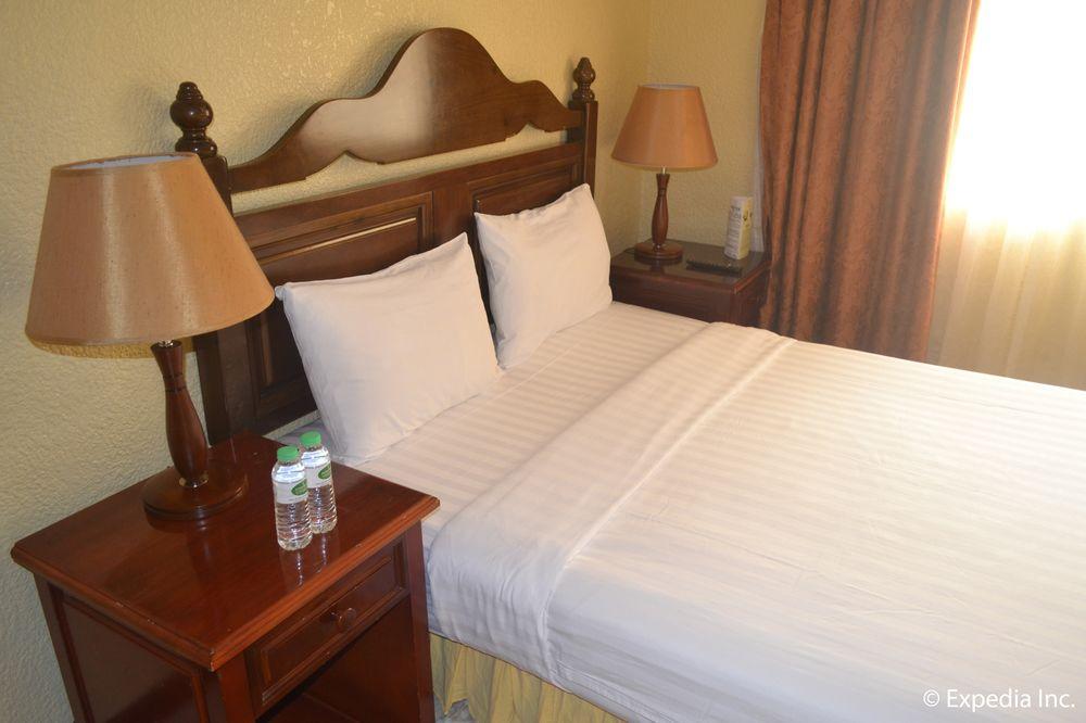 Fontana Hotel & Villas