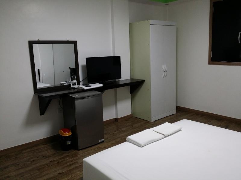 Gogo Hotel