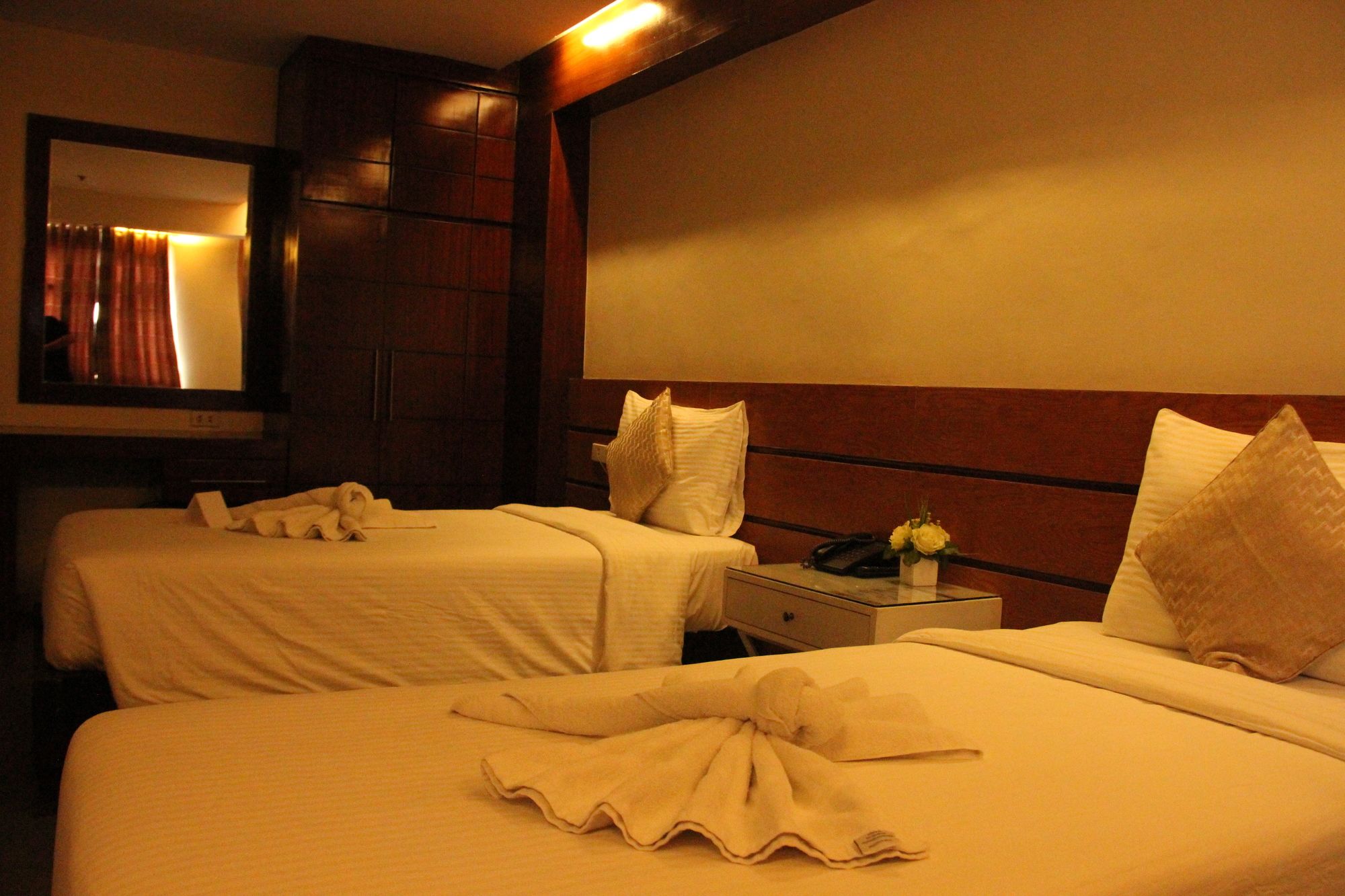 Grace Crown Hotel