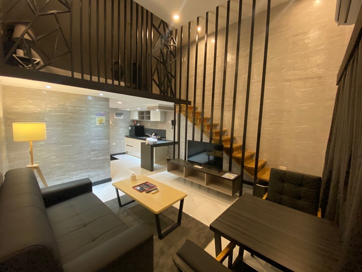 Hanin Town Hotel