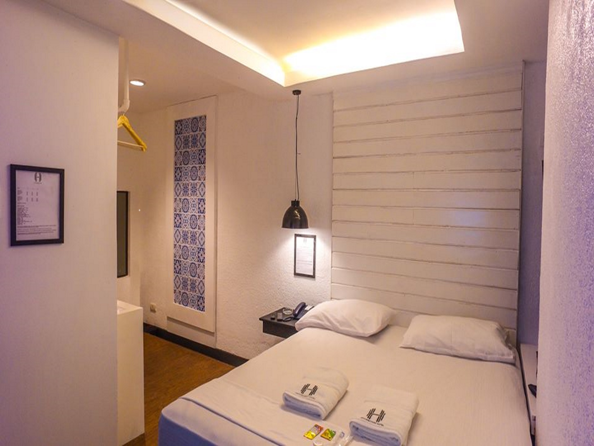 Hayvenhurst Hotel