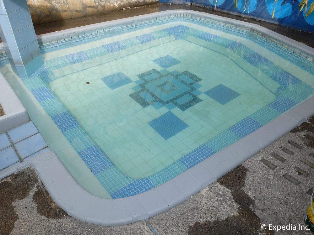 Horizon Frontier Hotel
