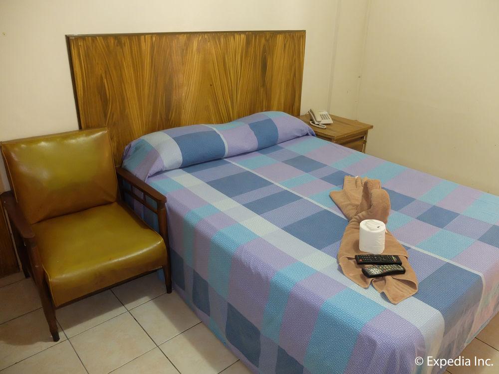Horizon Frontier Hotel