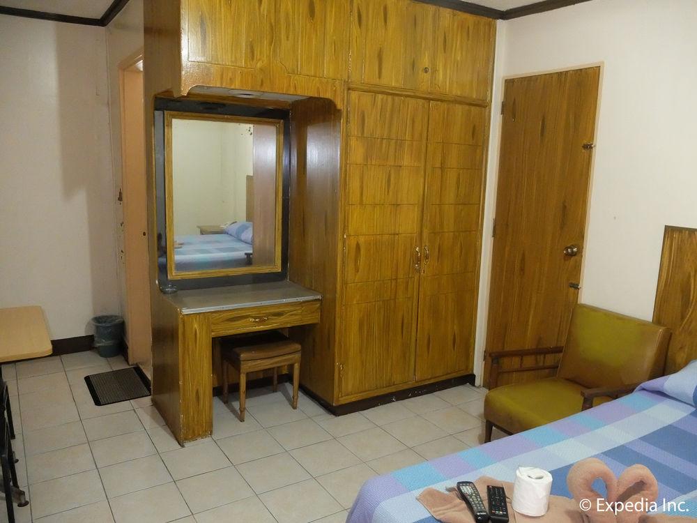 Horizon Frontier Hotel