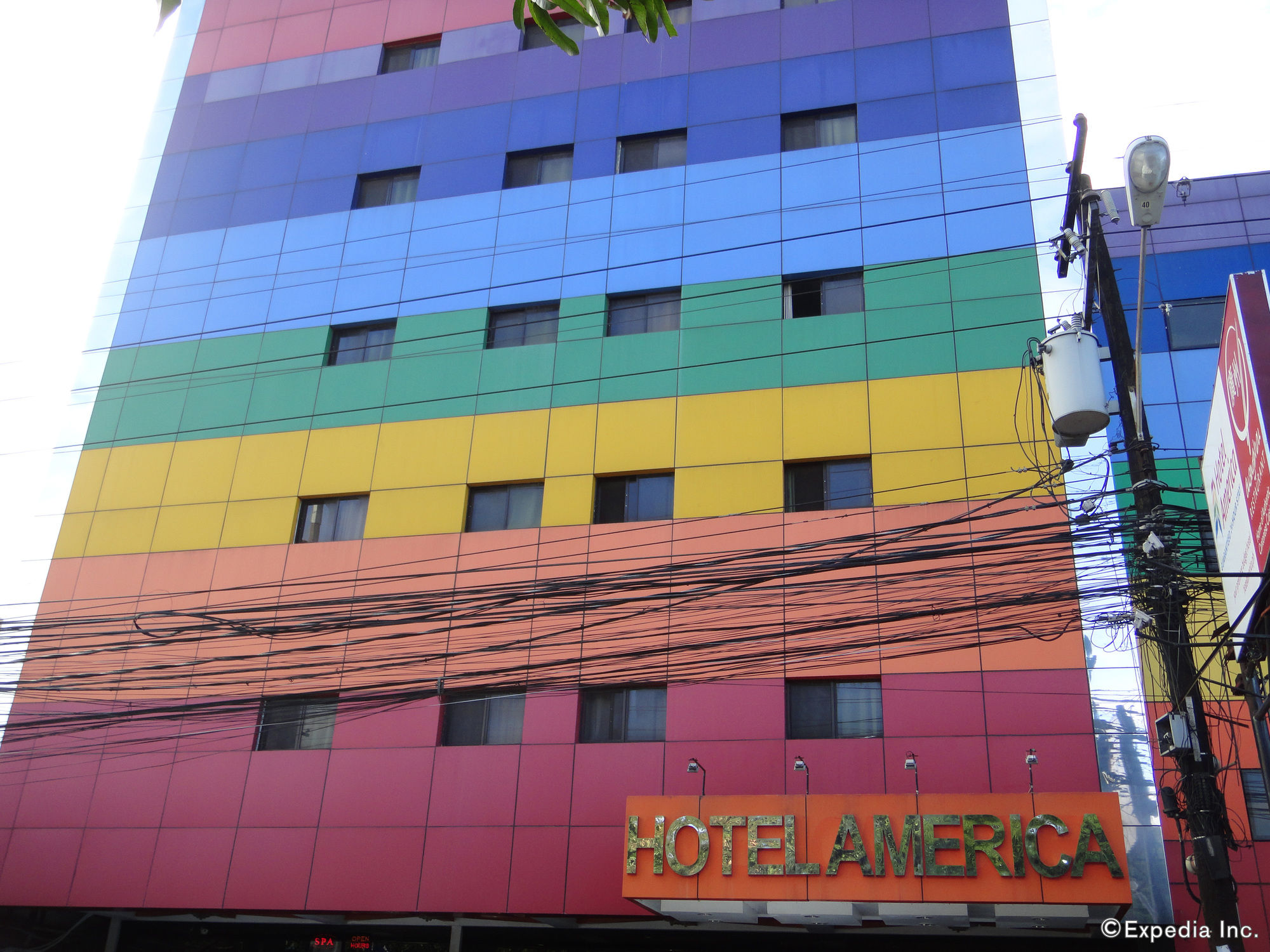 Hotel America