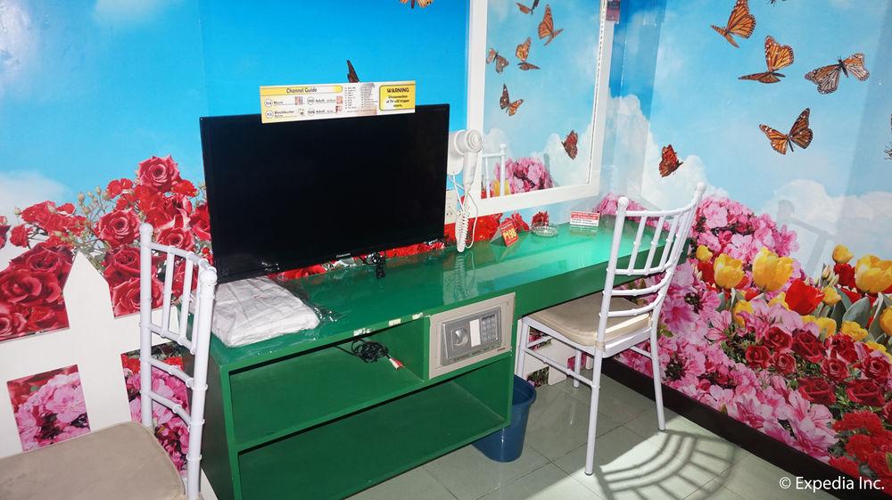 Hotel Sogo Dau Pampanga
